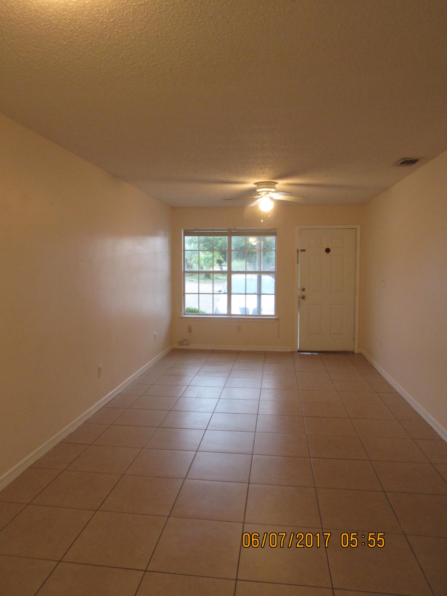 SEA LARK LANDING - Residential Lease