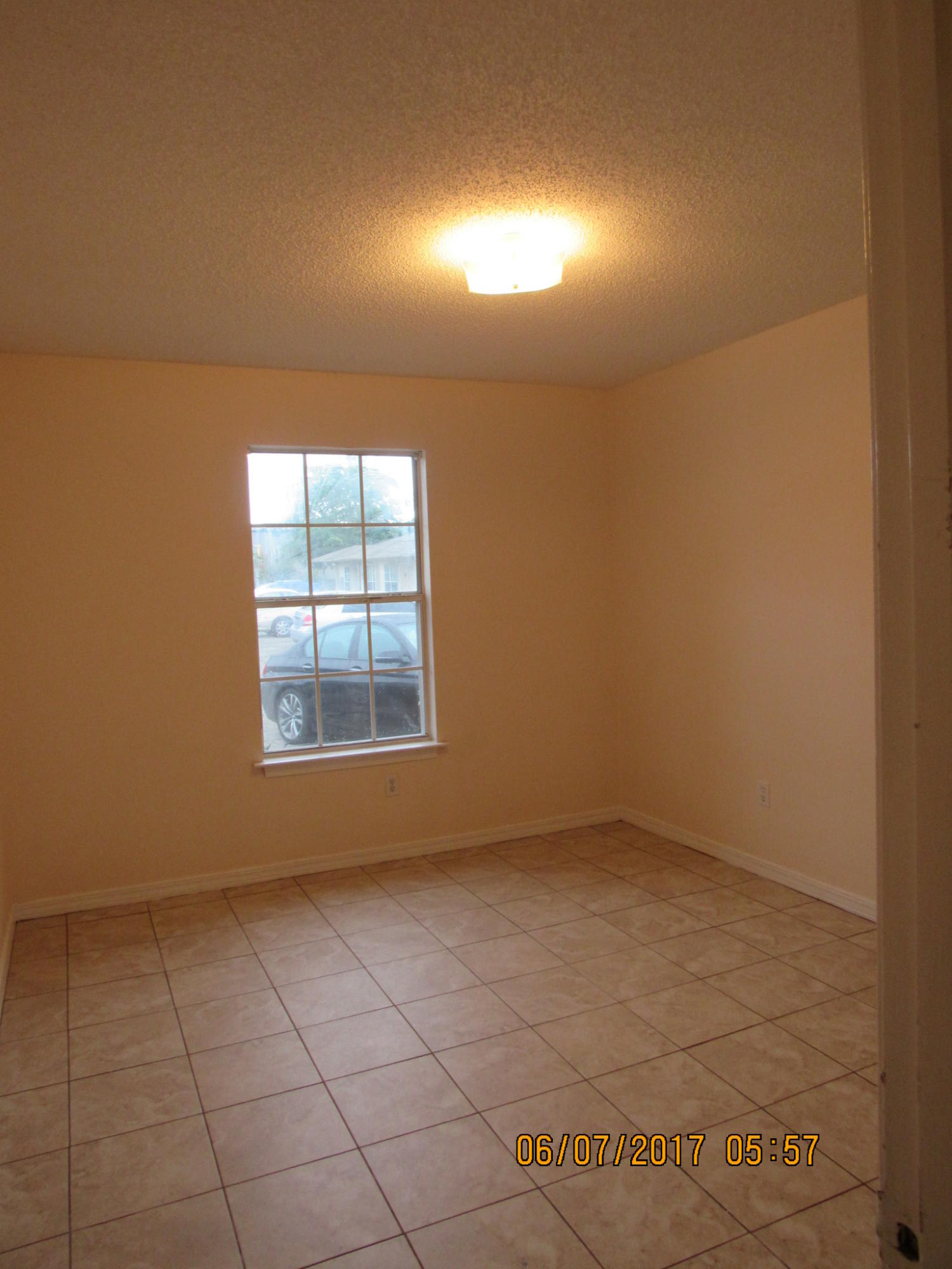 SEA LARK LANDING - Residential Lease