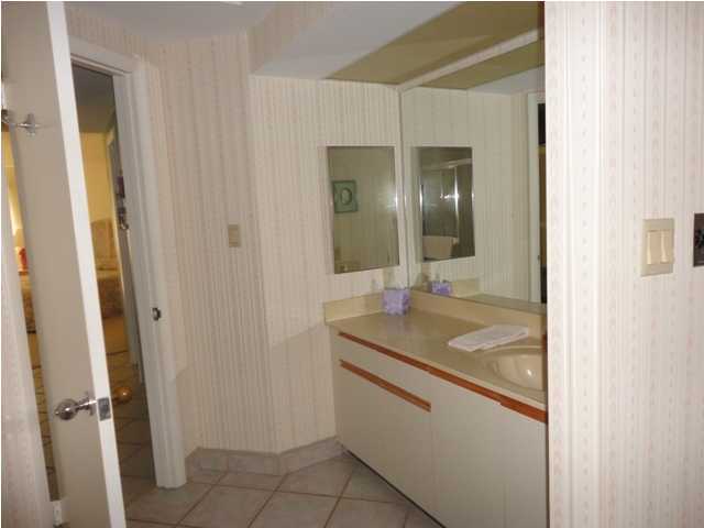 DESTIN SURFSIDE CONDO - Residential