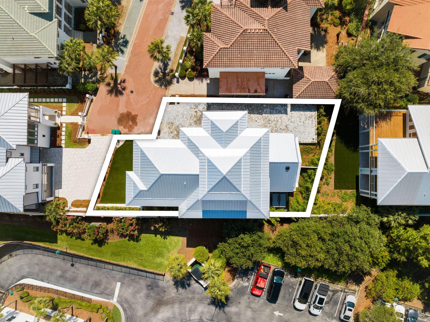 VILLAGE OF WHITE CLIFFS THE - Residential