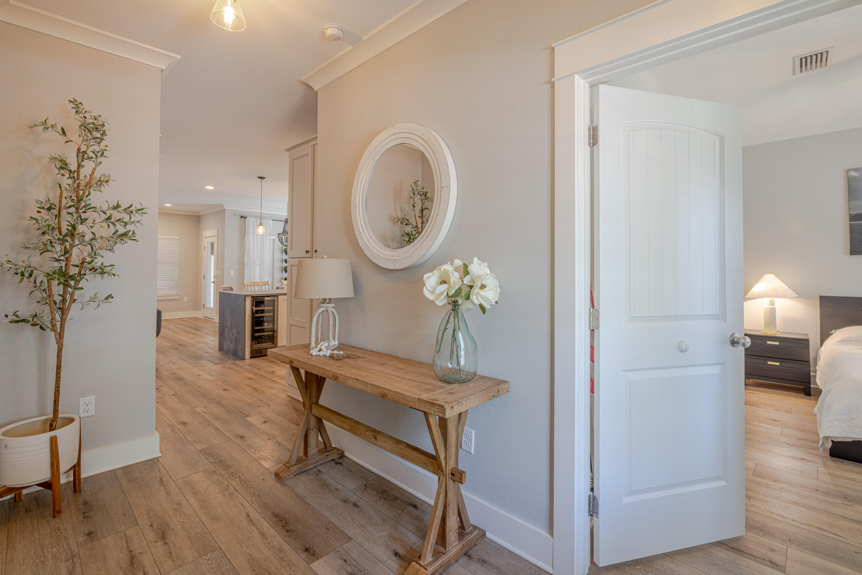 MAGNOLIA BAY CLUB T/H PH II - Residential