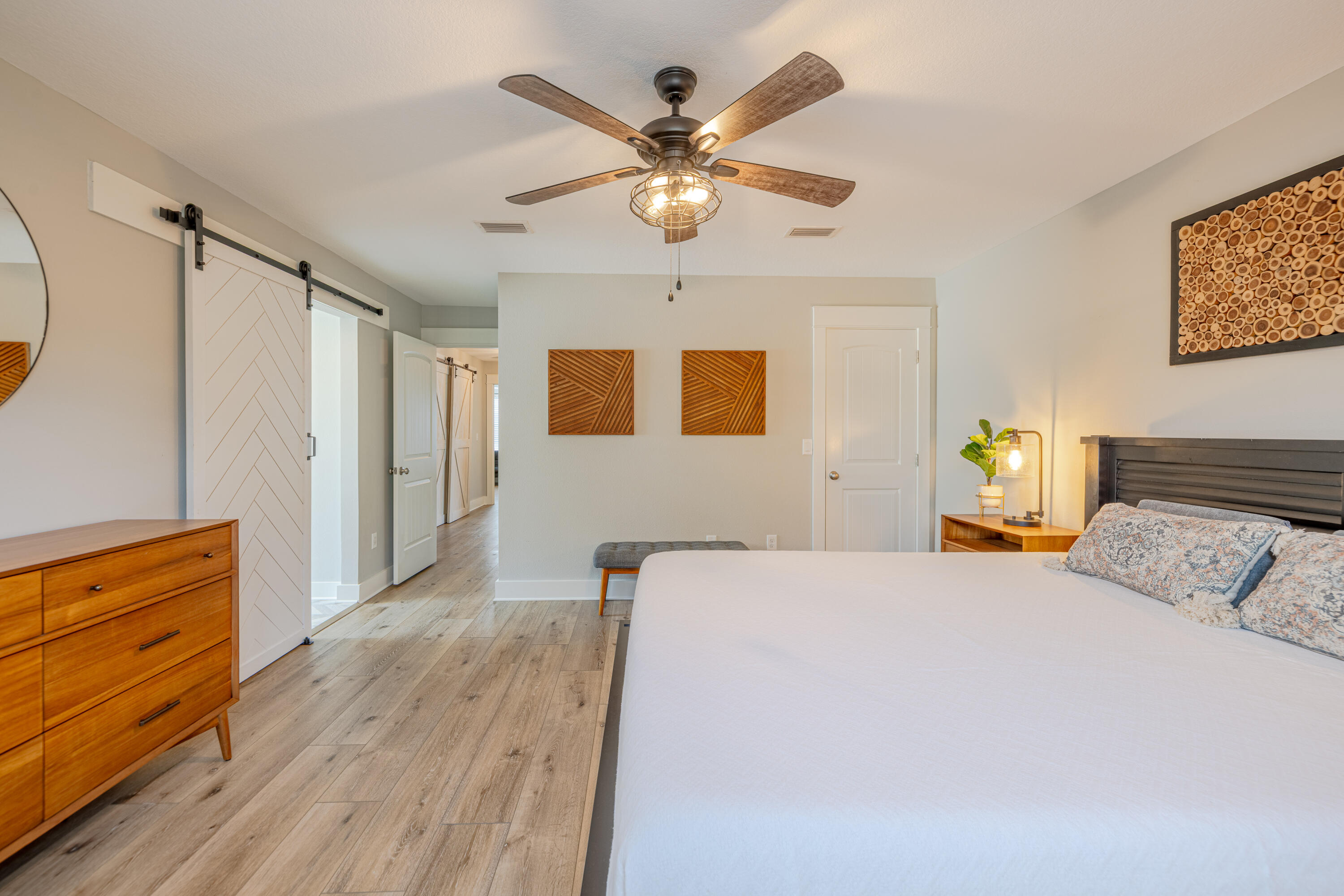 MAGNOLIA BAY CLUB T/H PH II - Residential
