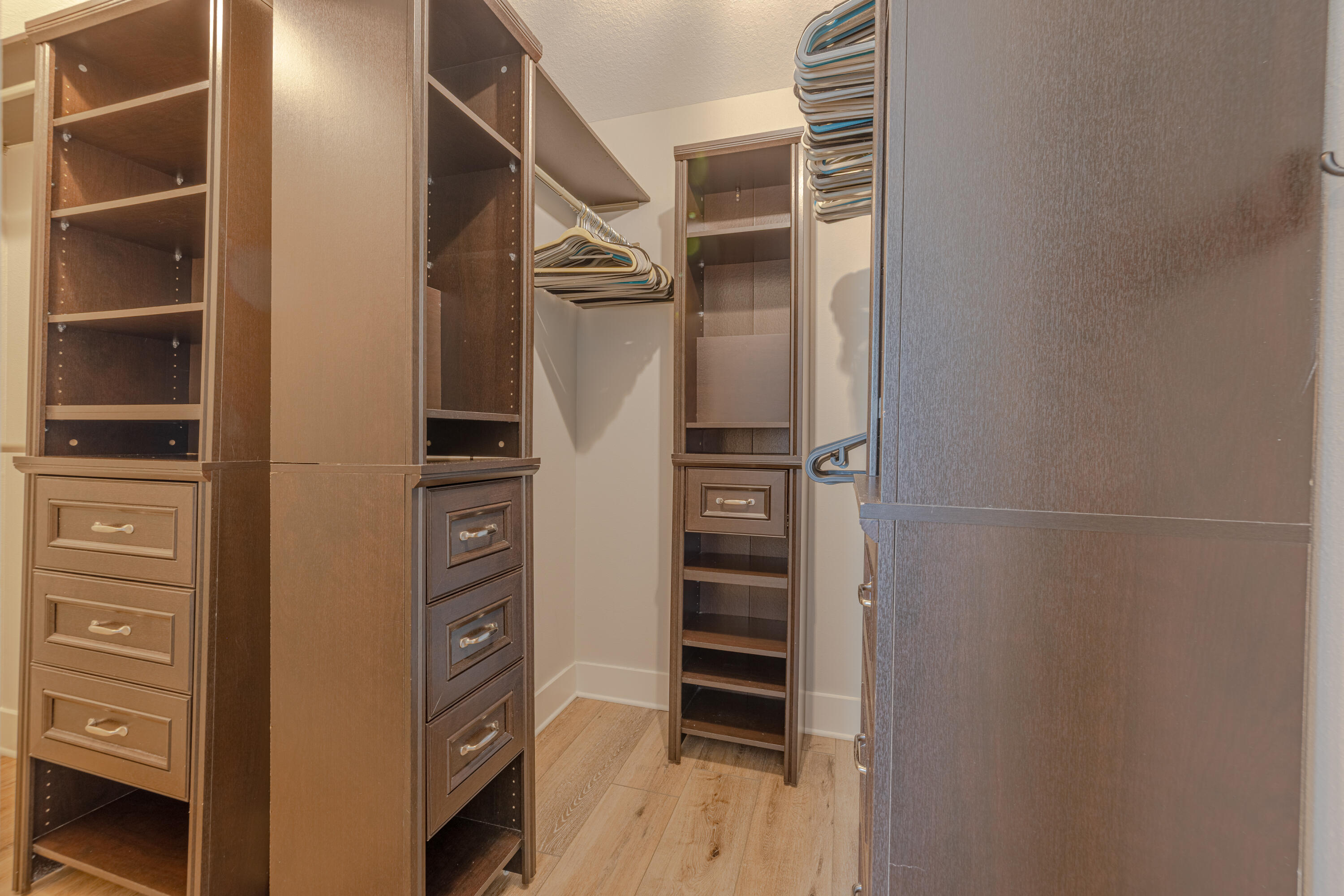 MAGNOLIA BAY CLUB T/H PH II - Residential