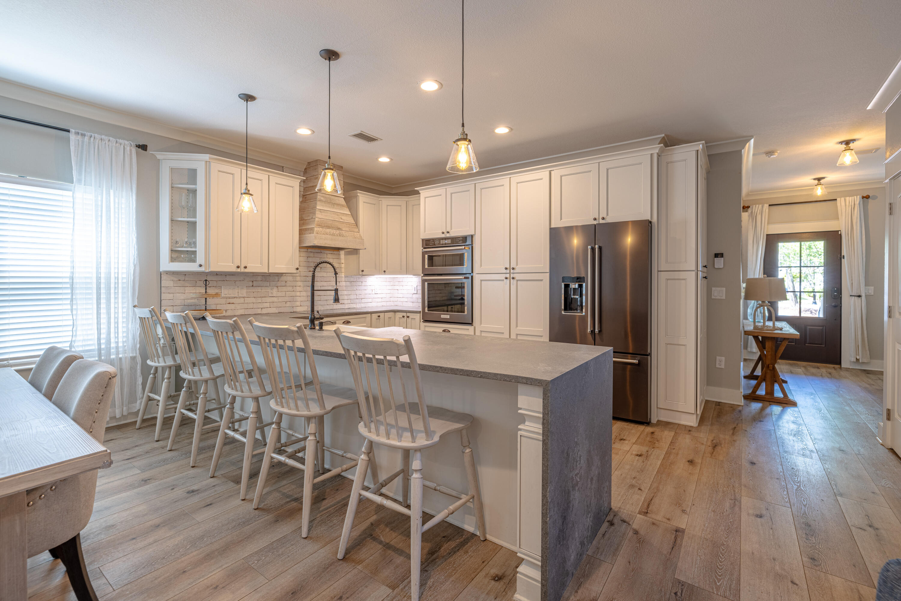 MAGNOLIA BAY CLUB T/H PH II - Residential