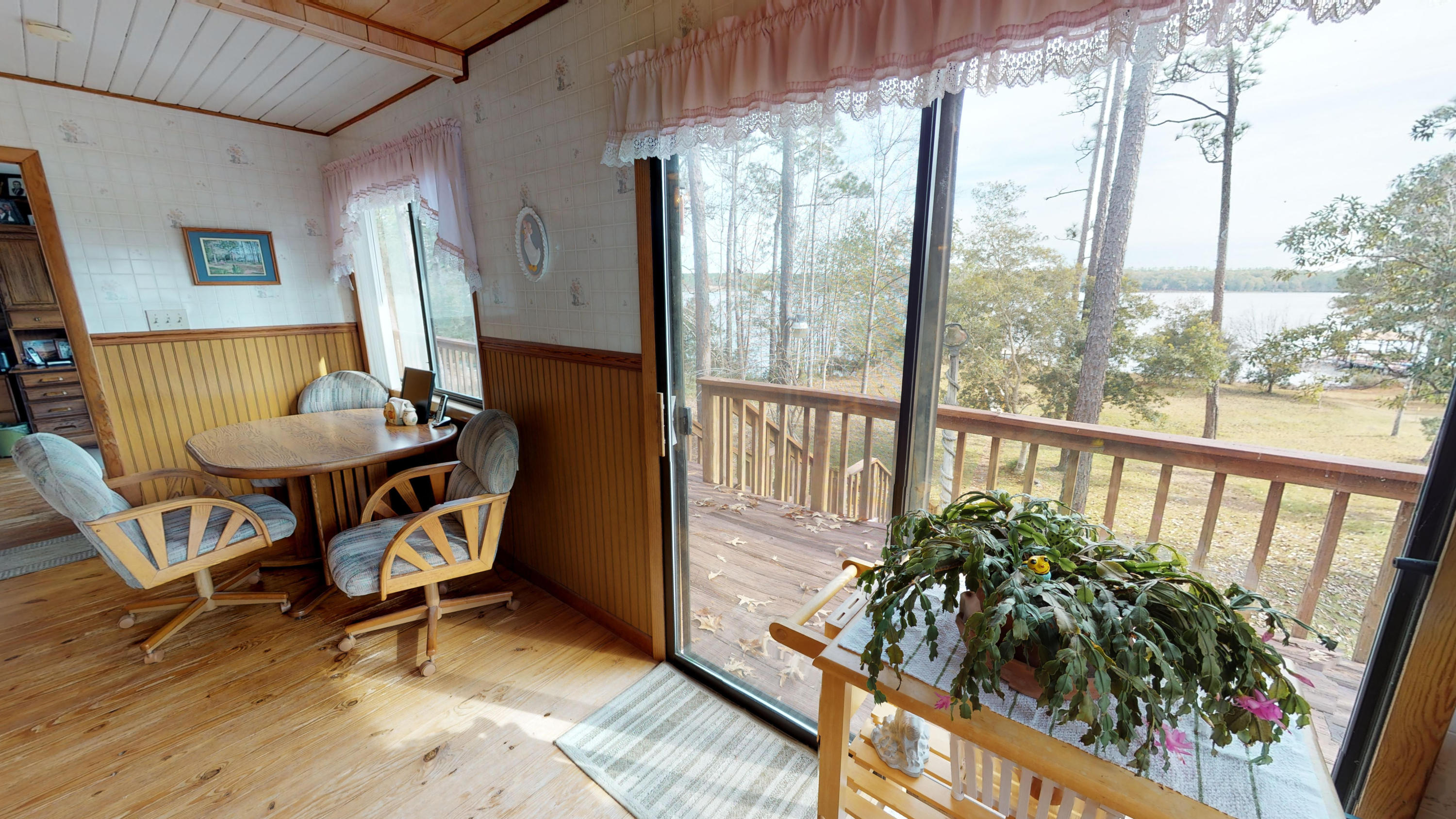 SPRING LAKE ESTATES - Residential