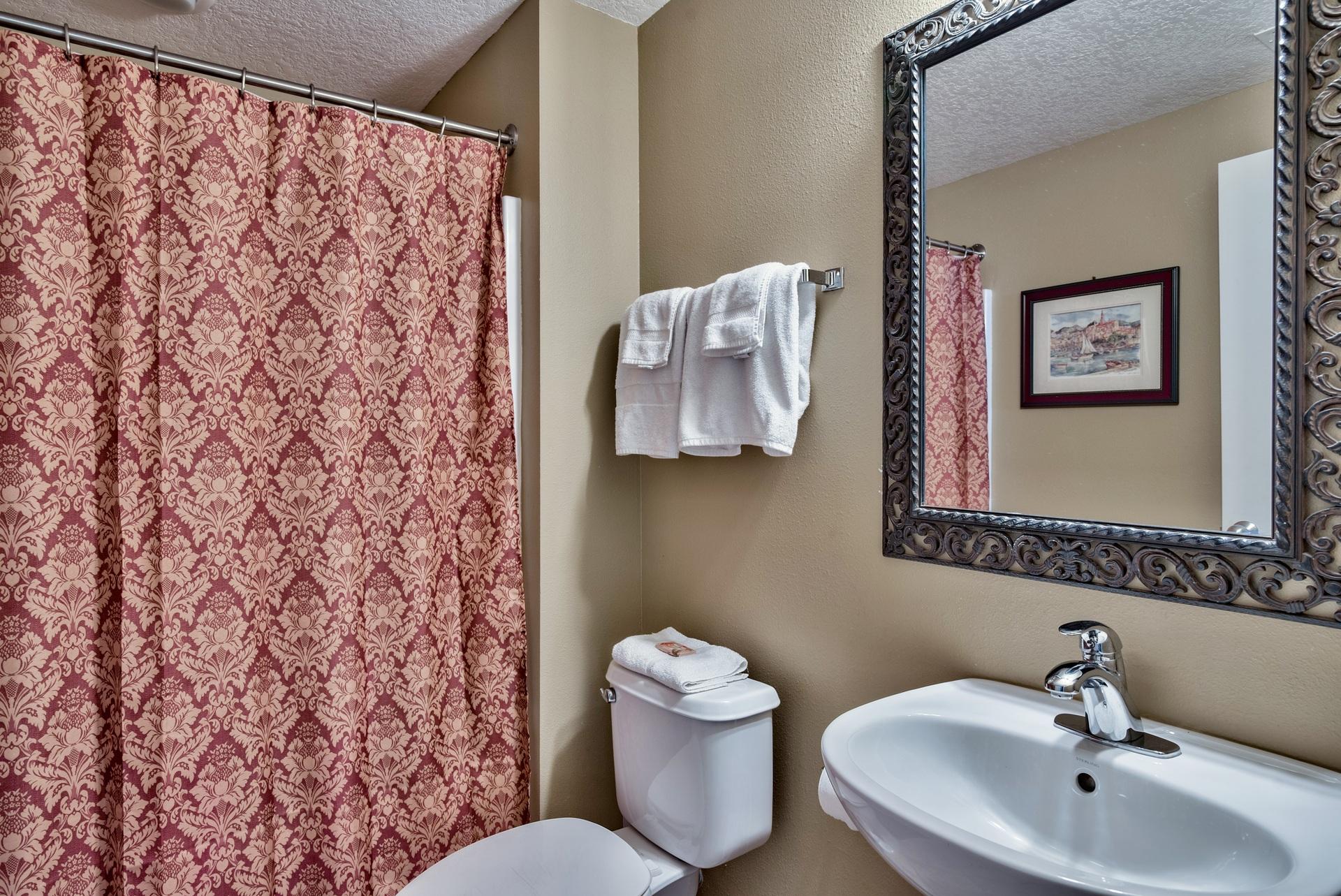 PALAZZO CONDOMINIUMS - Residential