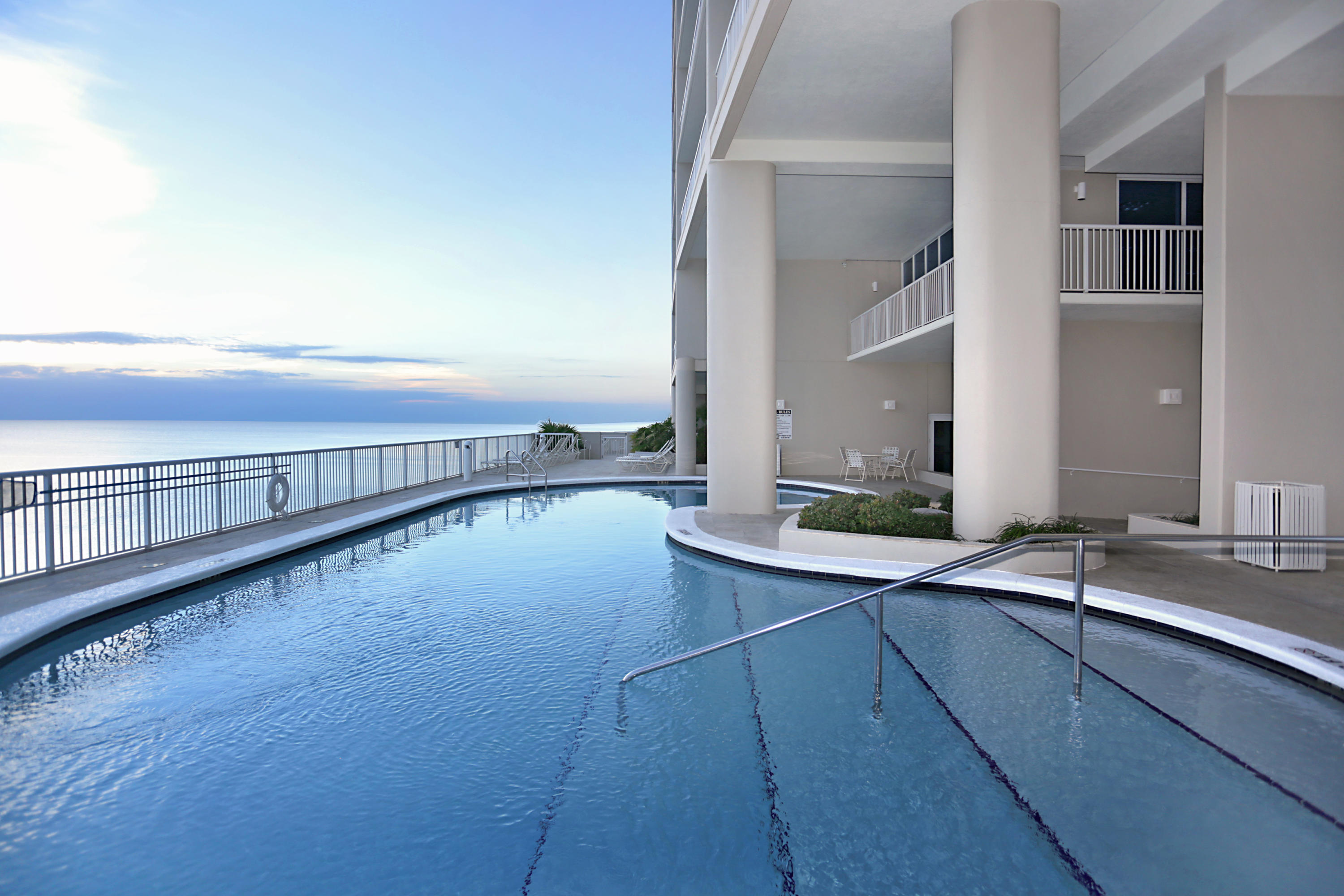 PALAZZO CONDOMINIUMS - Residential