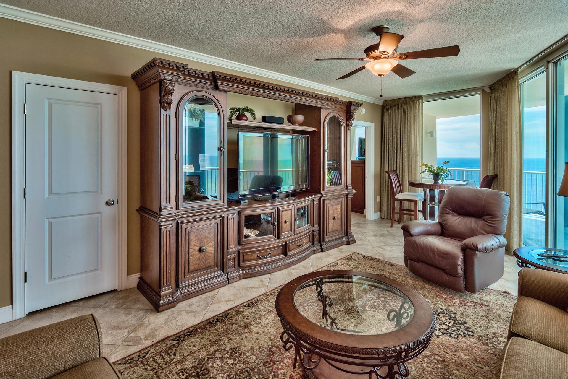 PALAZZO CONDOMINIUMS - Residential