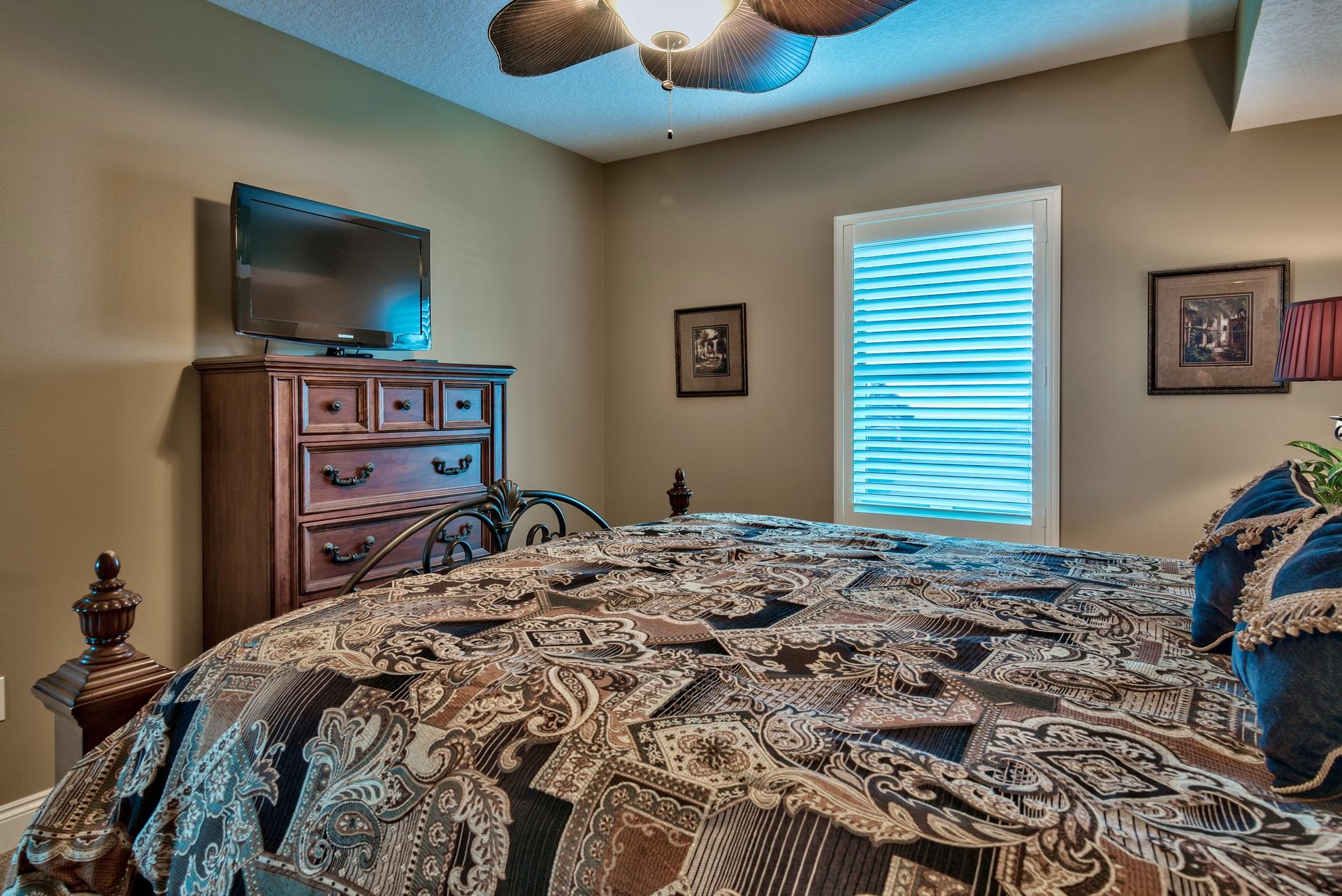 PALAZZO CONDOMINIUMS - Residential