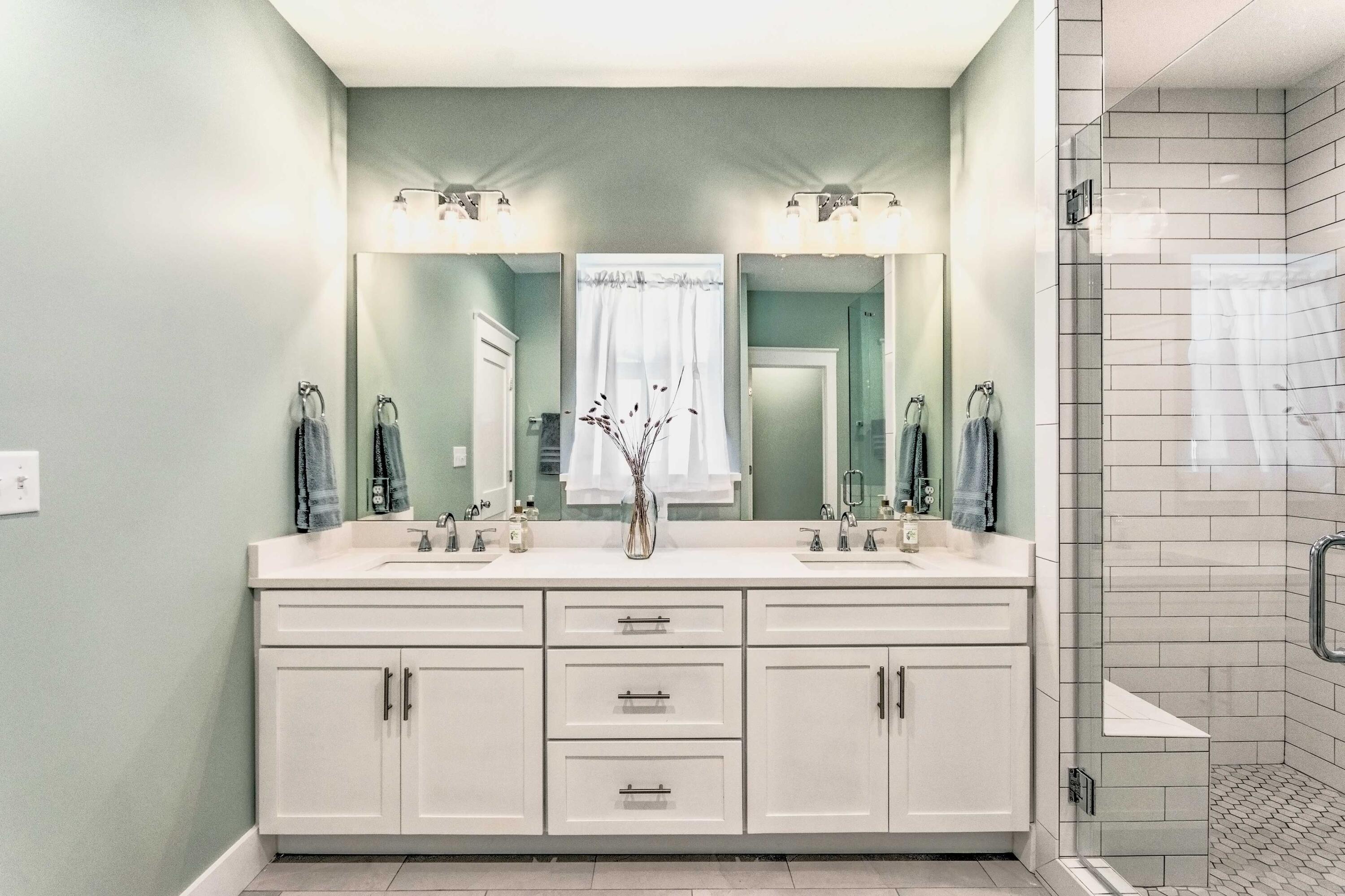 TOWN OF SANTA ROSA - Residential