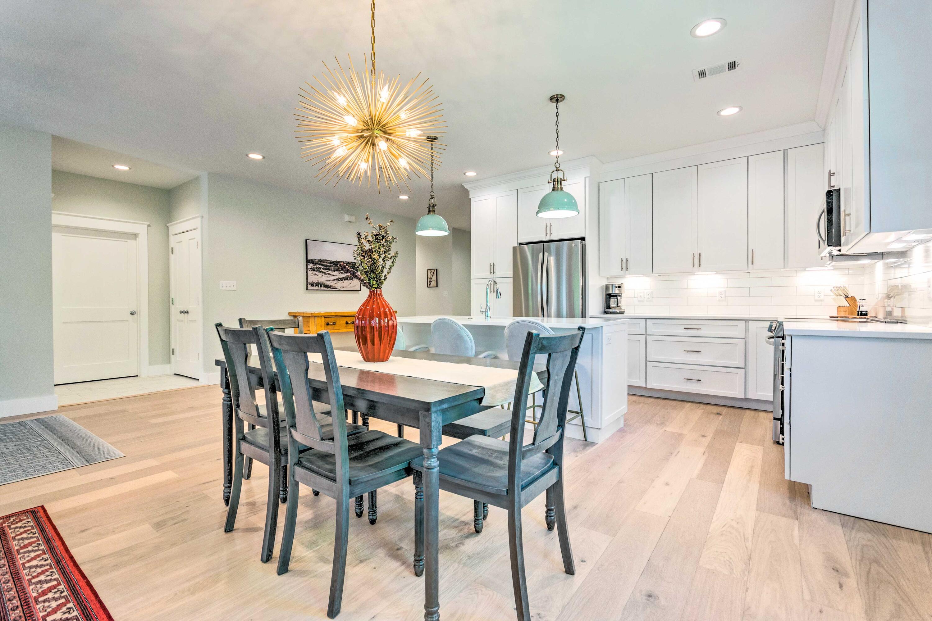 TOWN OF SANTA ROSA - Residential