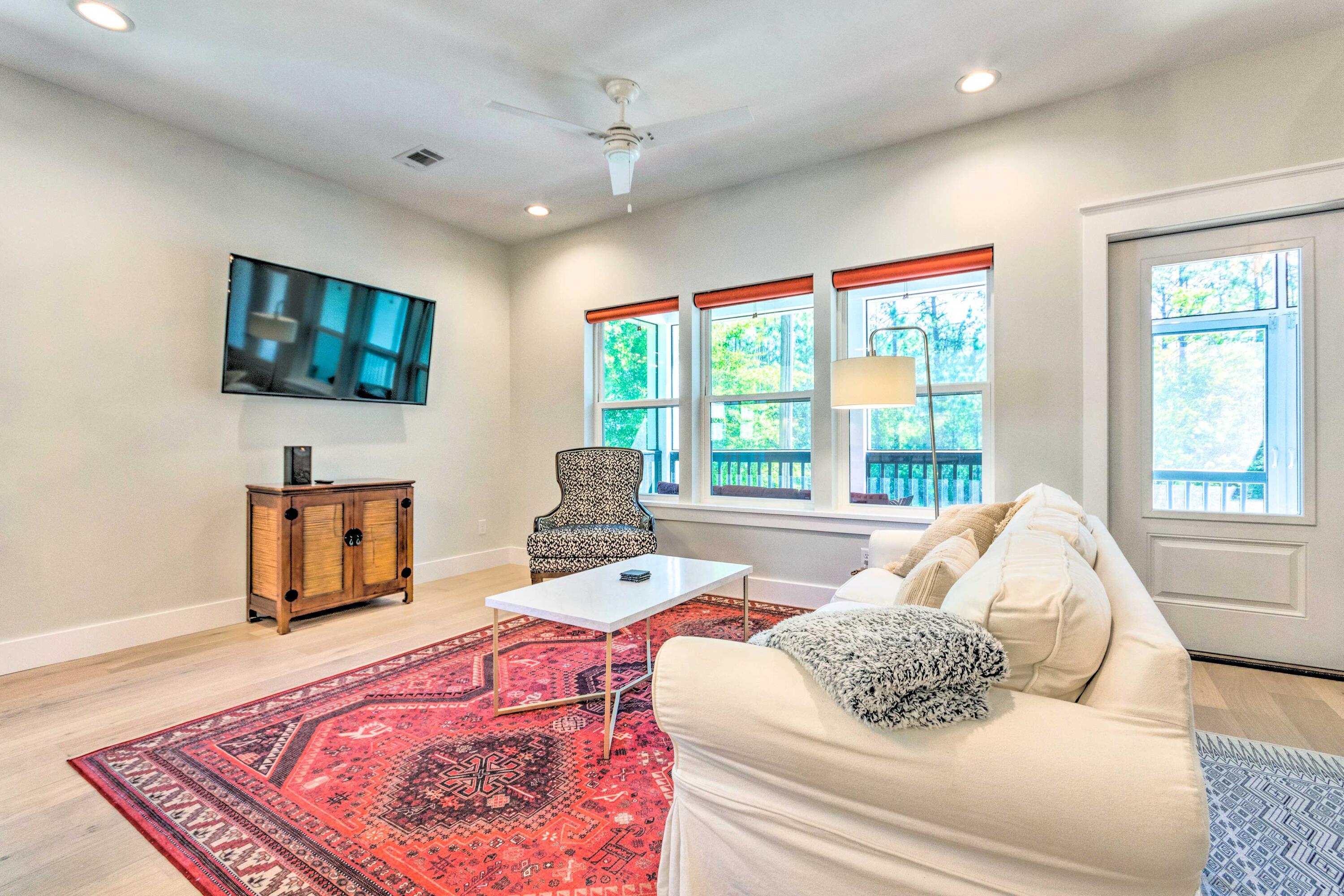 TOWN OF SANTA ROSA - Residential