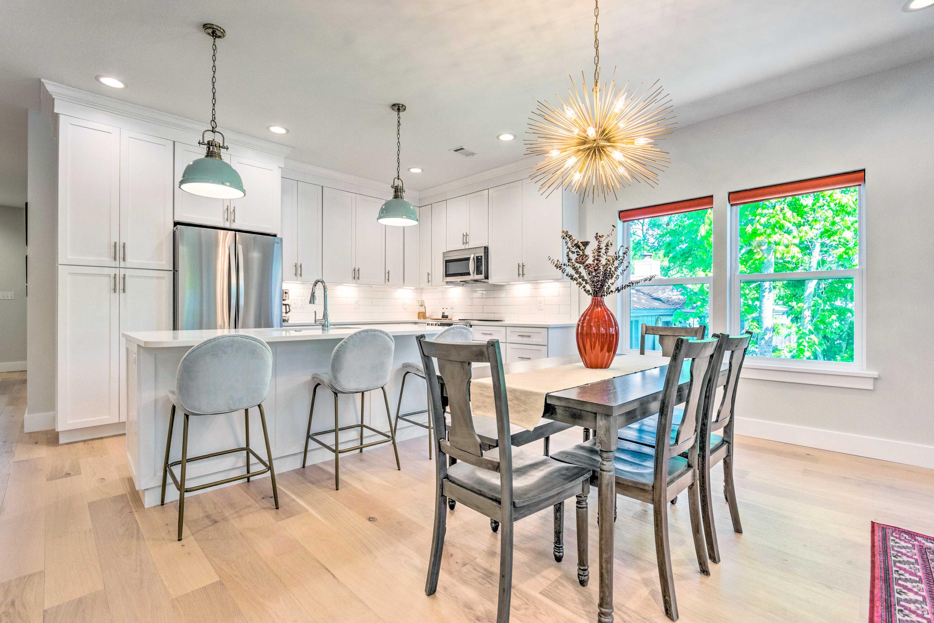 TOWN OF SANTA ROSA - Residential