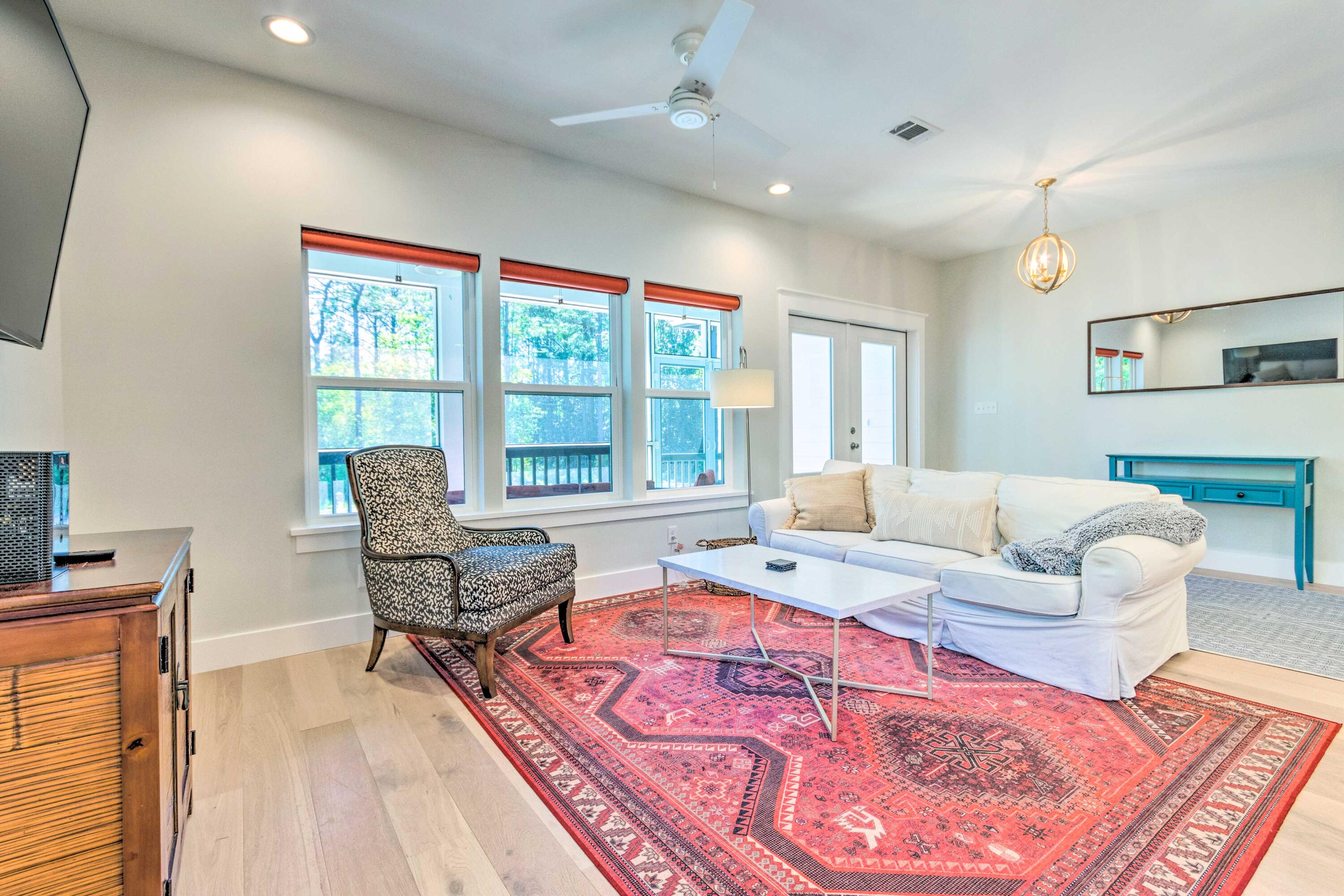 TOWN OF SANTA ROSA - Residential