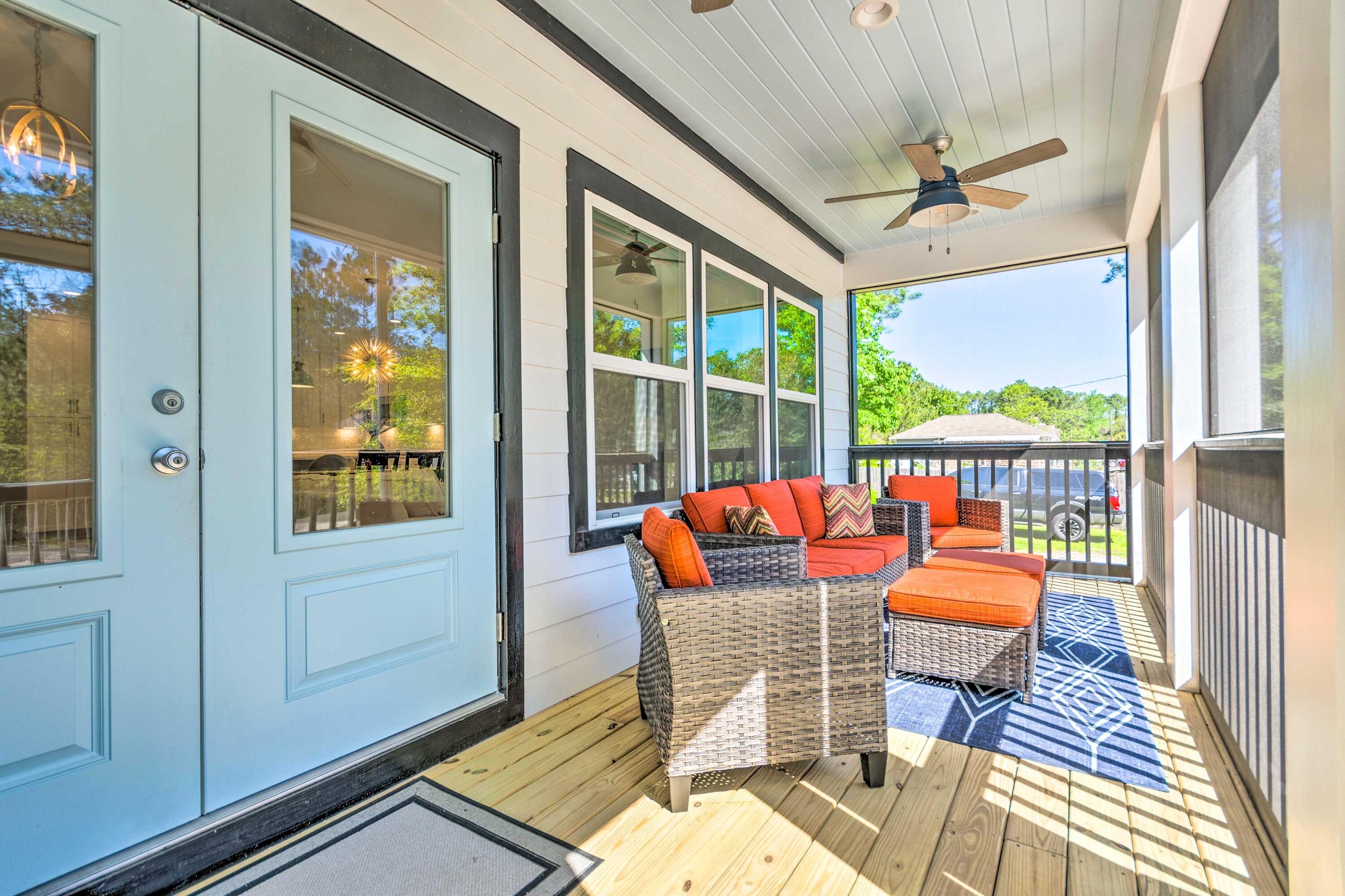 TOWN OF SANTA ROSA - Residential