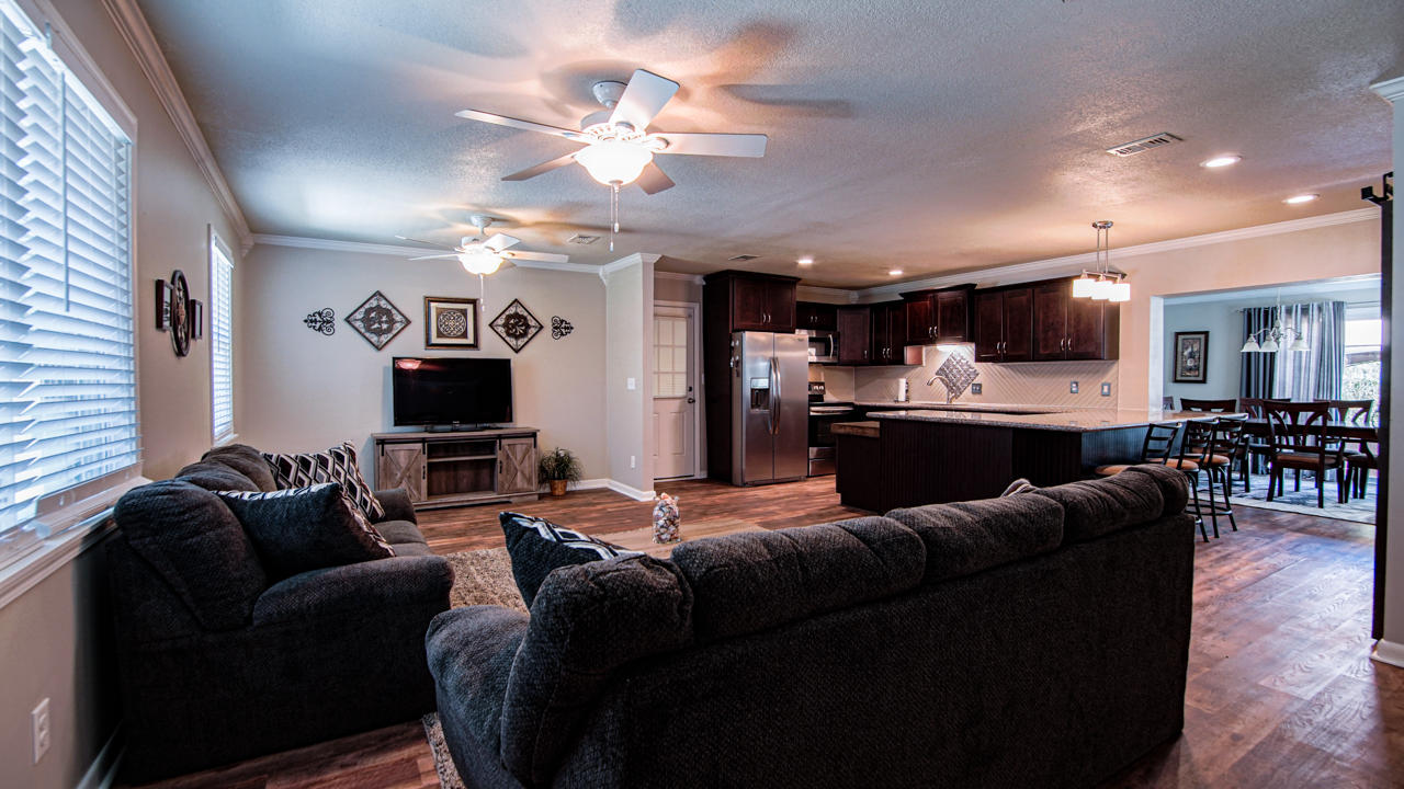 WYNNEHAVEN BEACH ESTATES - Residential
