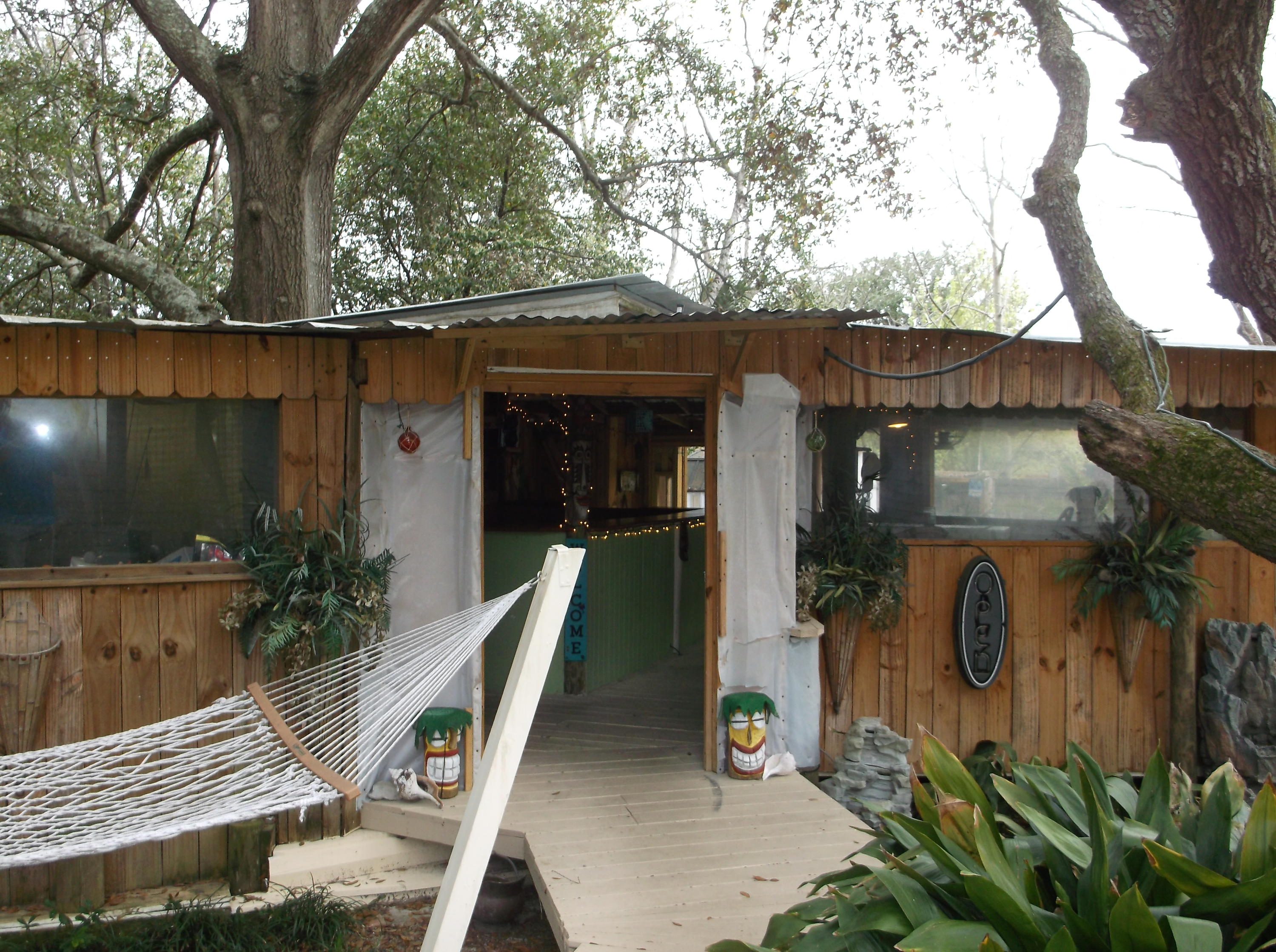 GARNIER BEACH - Residential