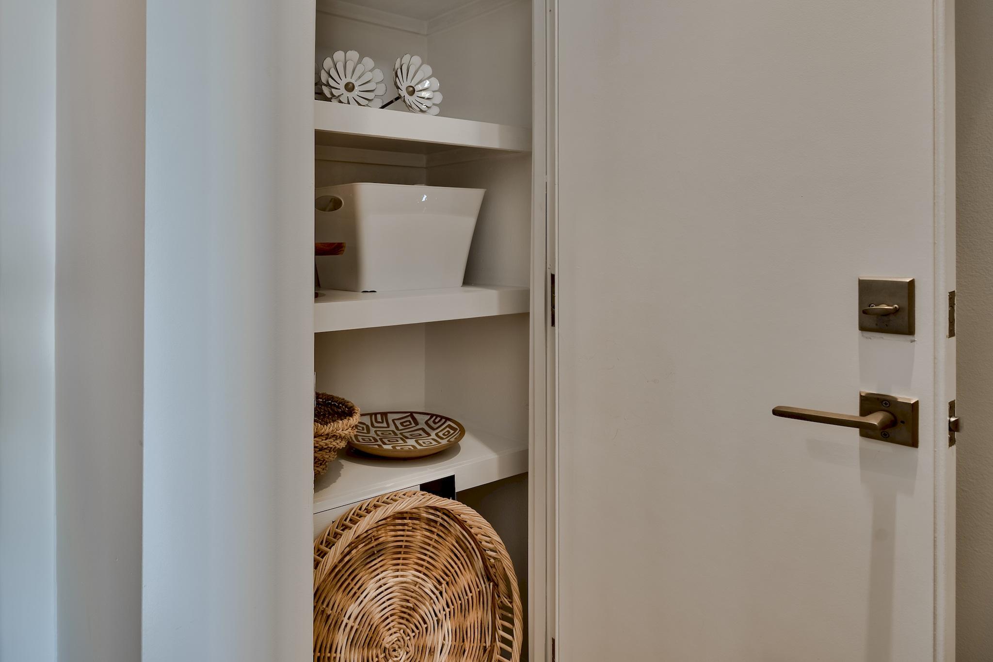 NASCO TOWNHOUSES - Residential