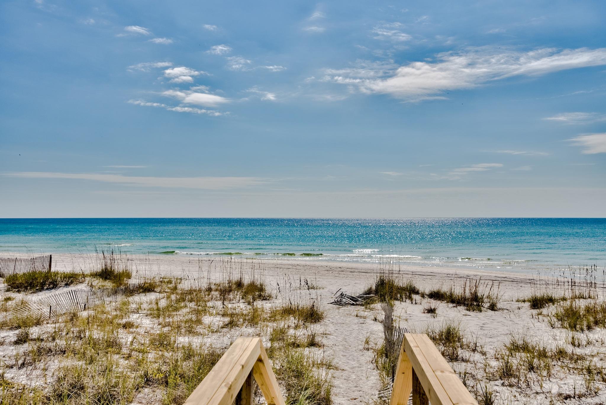 NASCO TOWNHOUSES - Residential