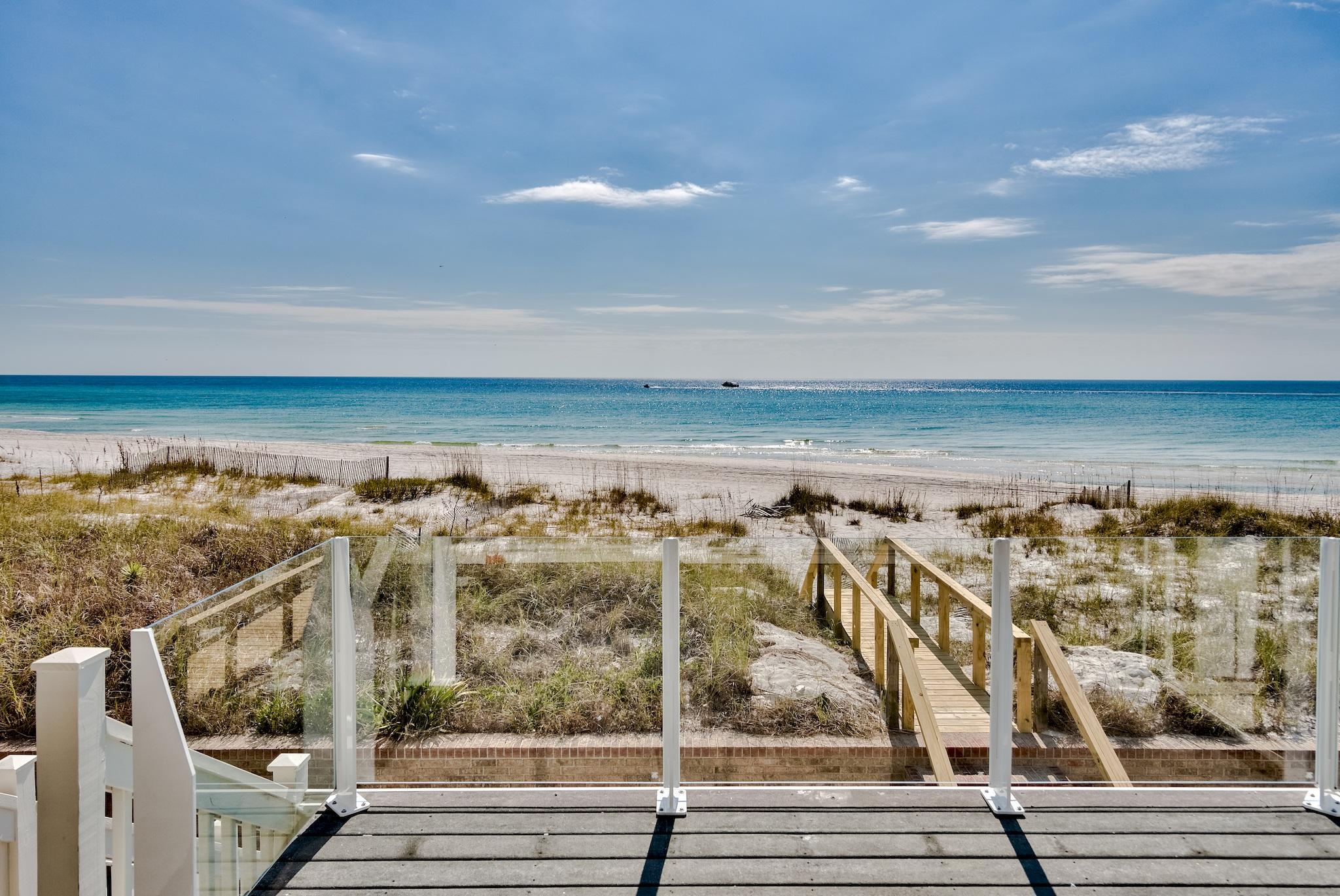 NASCO TOWNHOUSES - Residential