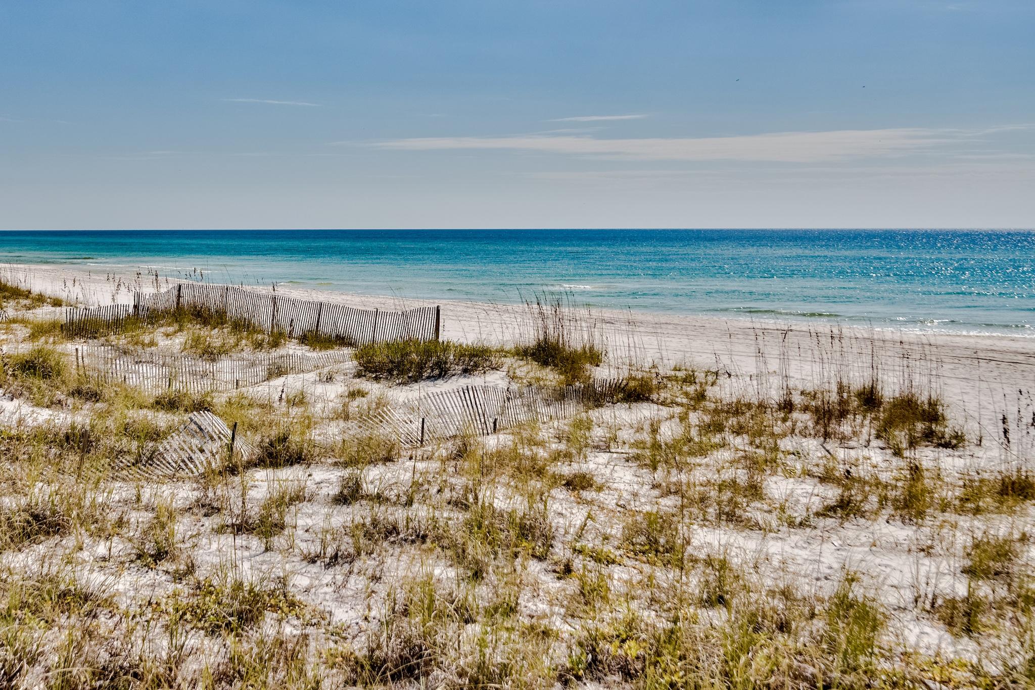 NASCO TOWNHOUSES - Residential