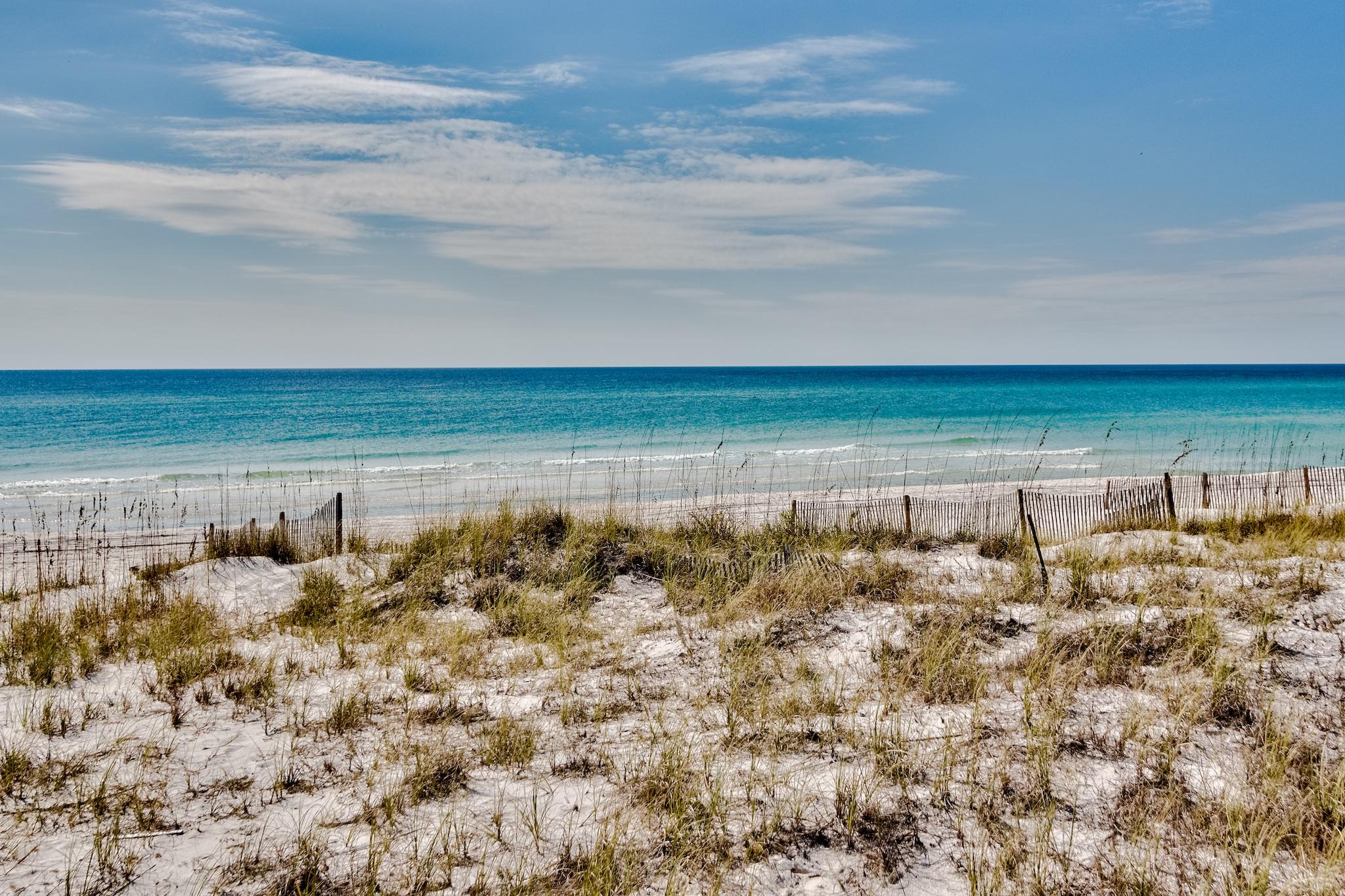 NASCO TOWNHOUSES - Residential