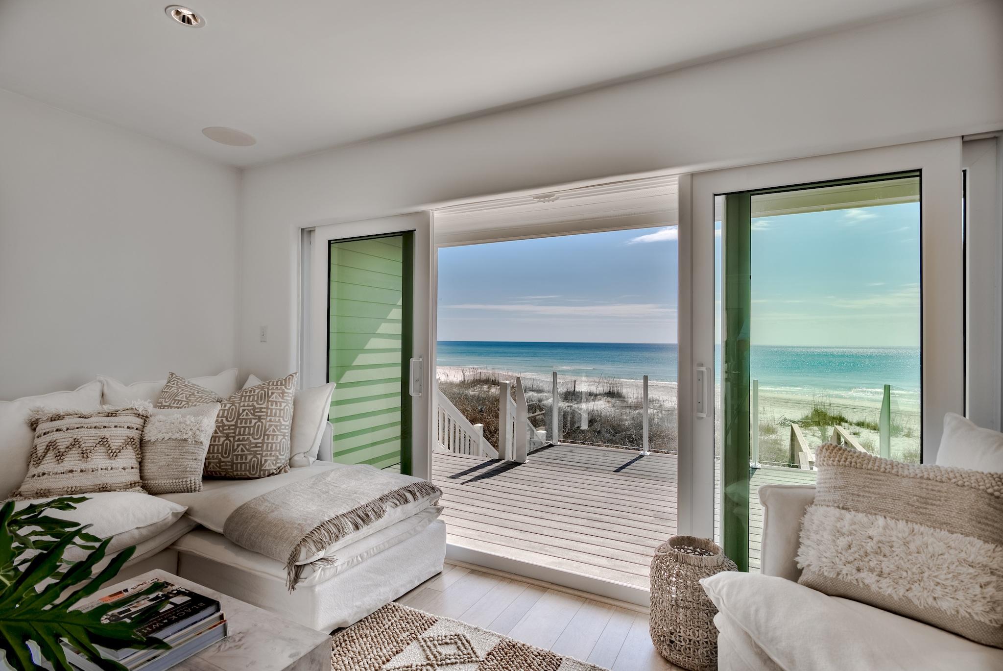 NASCO TOWNHOUSES - Residential