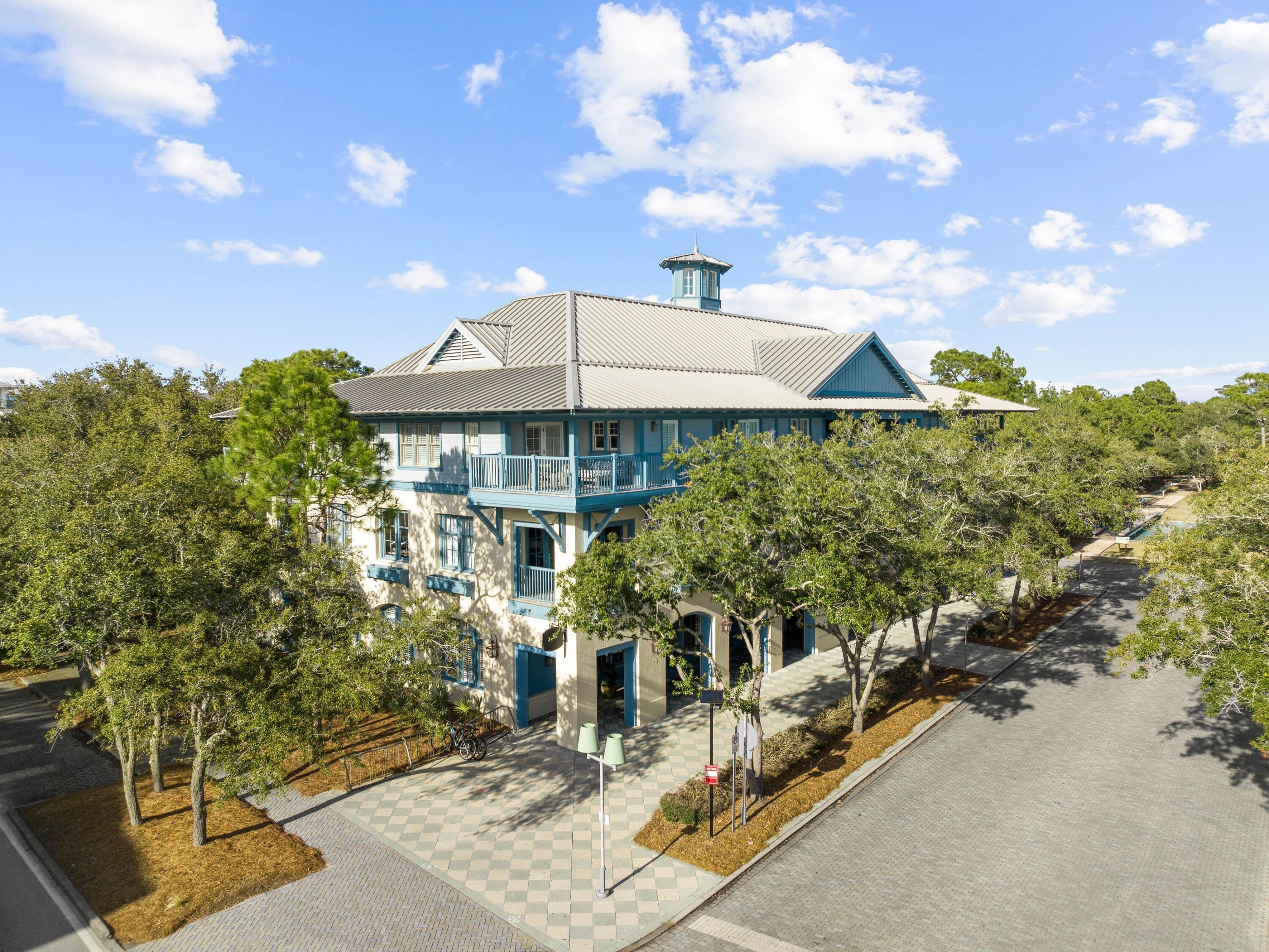WATERCOLOR TOWN HOME CENTER - Residential