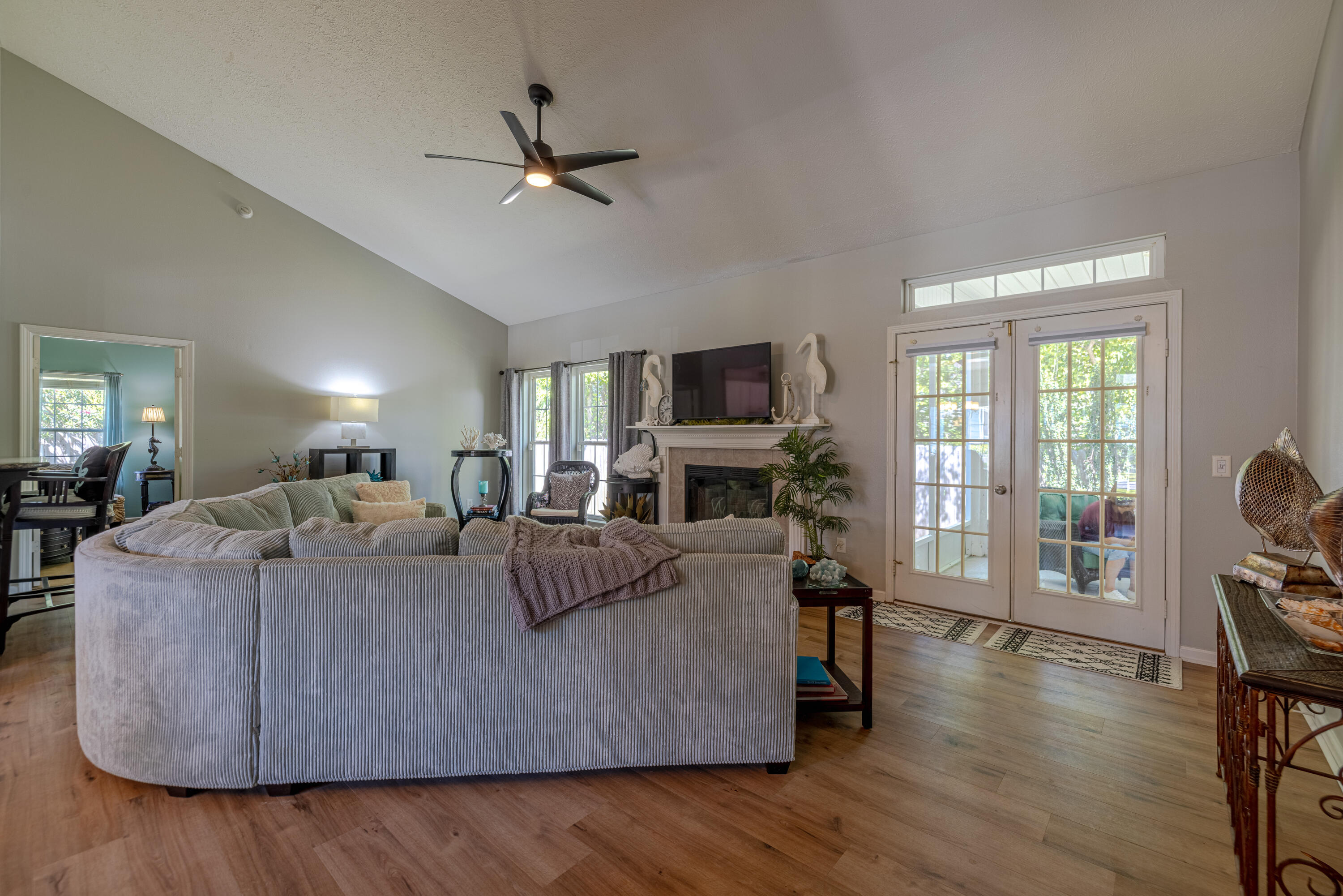 LYNDELL PLANTATION S/D - Residential
