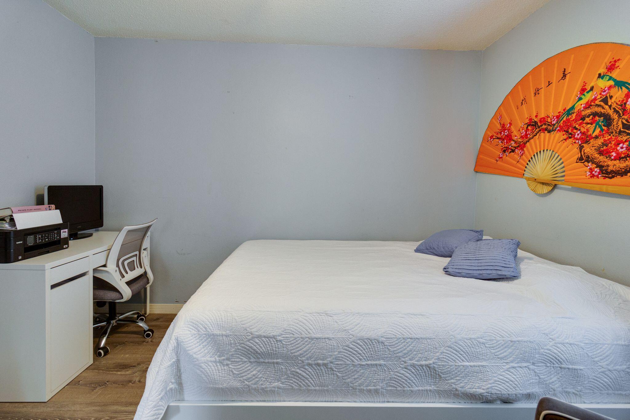 SANDY DUNES - Residential Lease