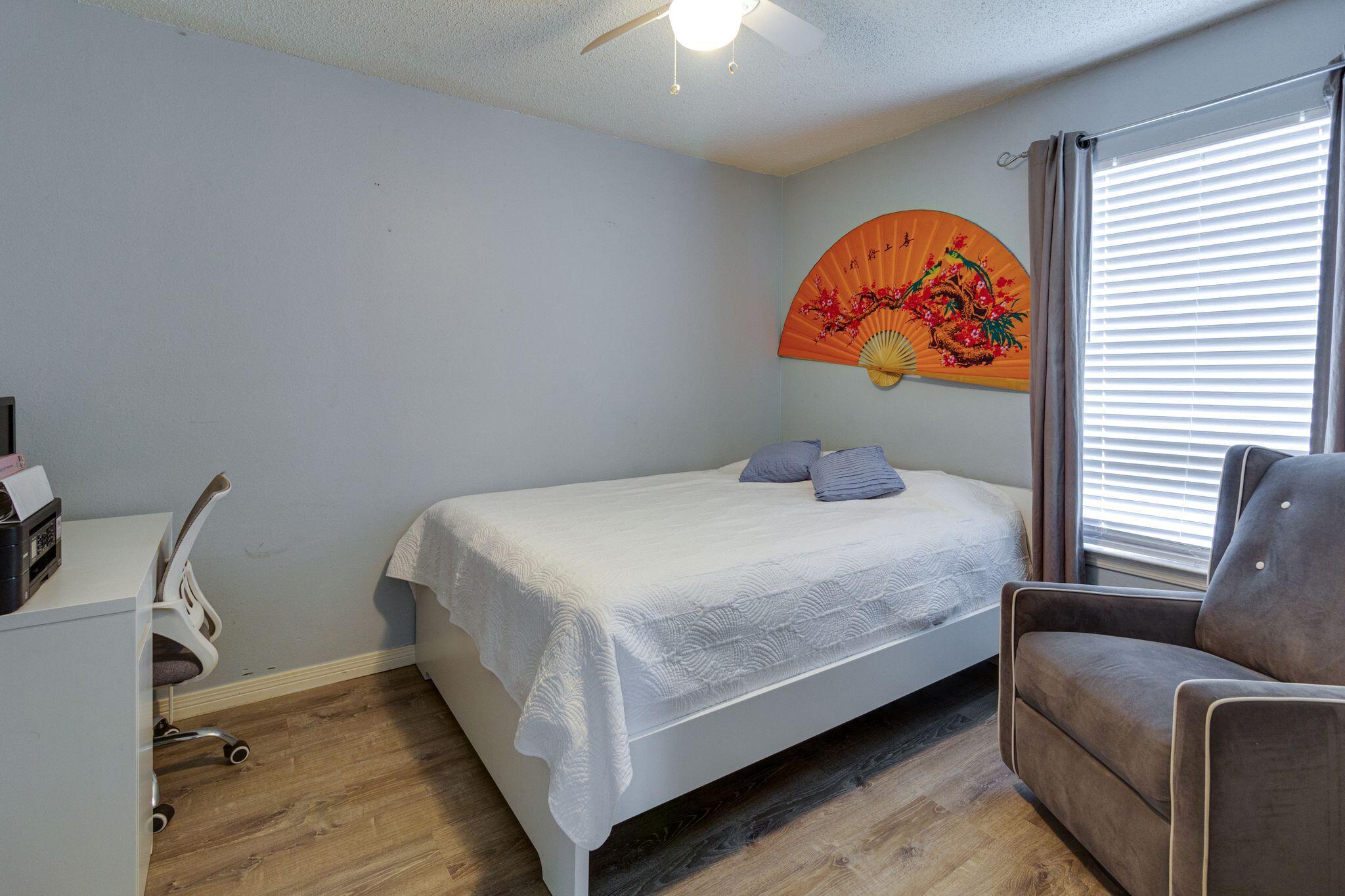 SANDY DUNES - Residential Lease