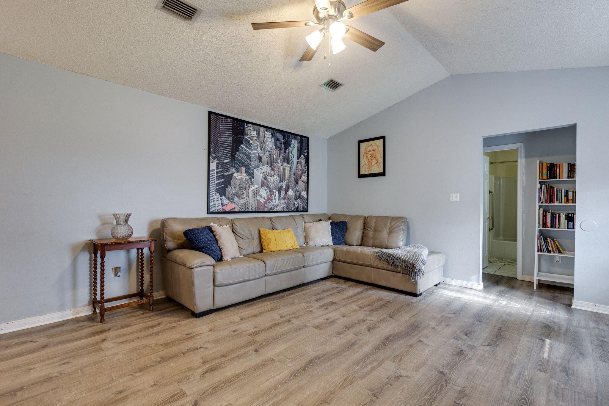 SANDY DUNES - Residential Lease