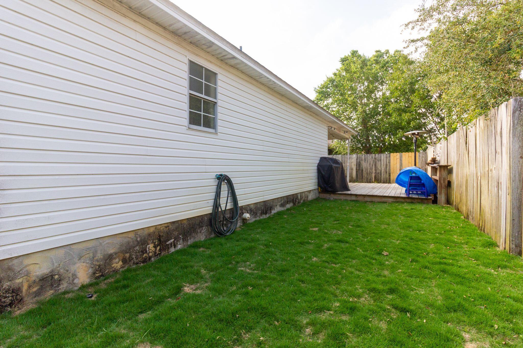 SANDY DUNES - Residential Lease