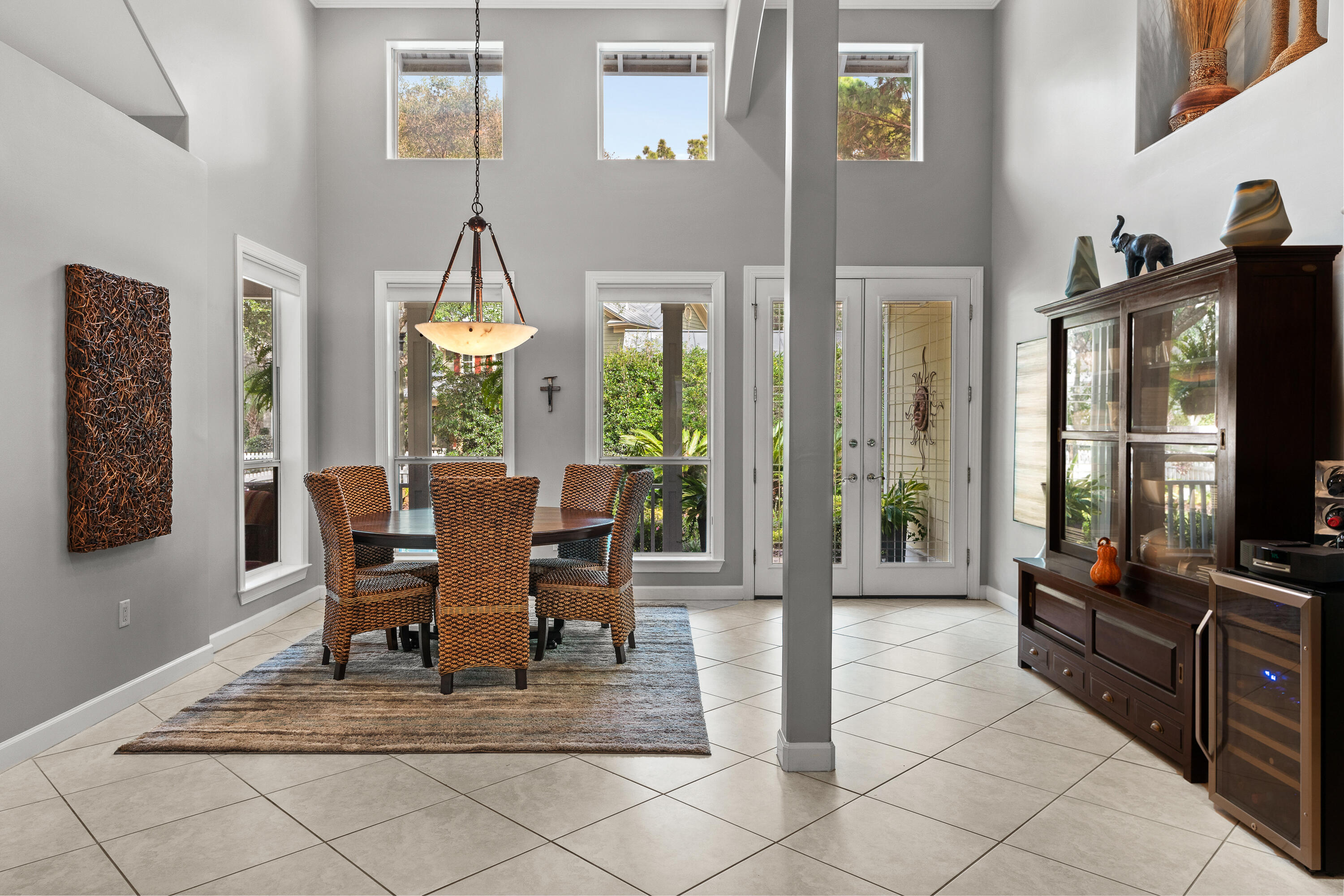 CRYSTAL LAKE - Residential