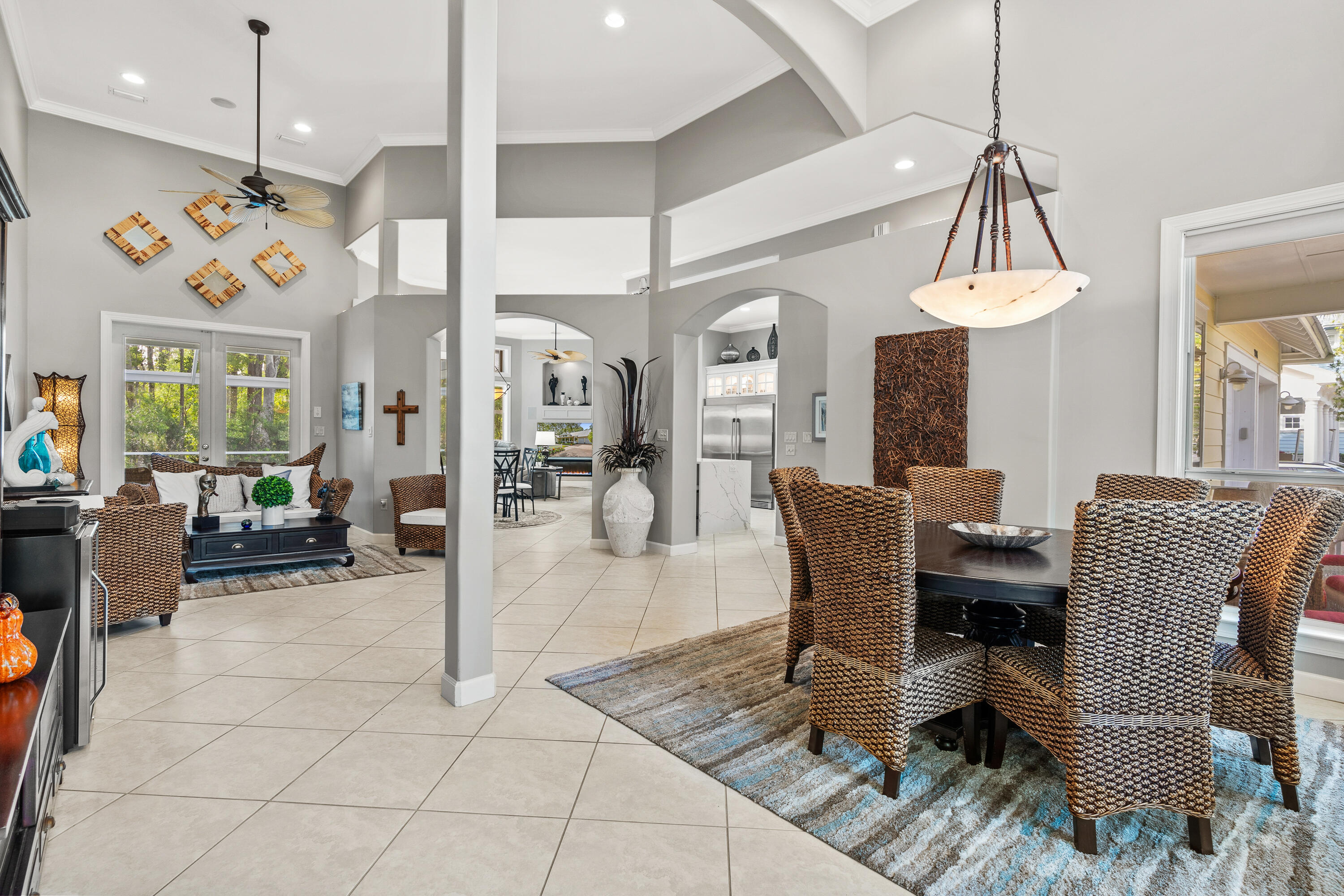 CRYSTAL LAKE - Residential