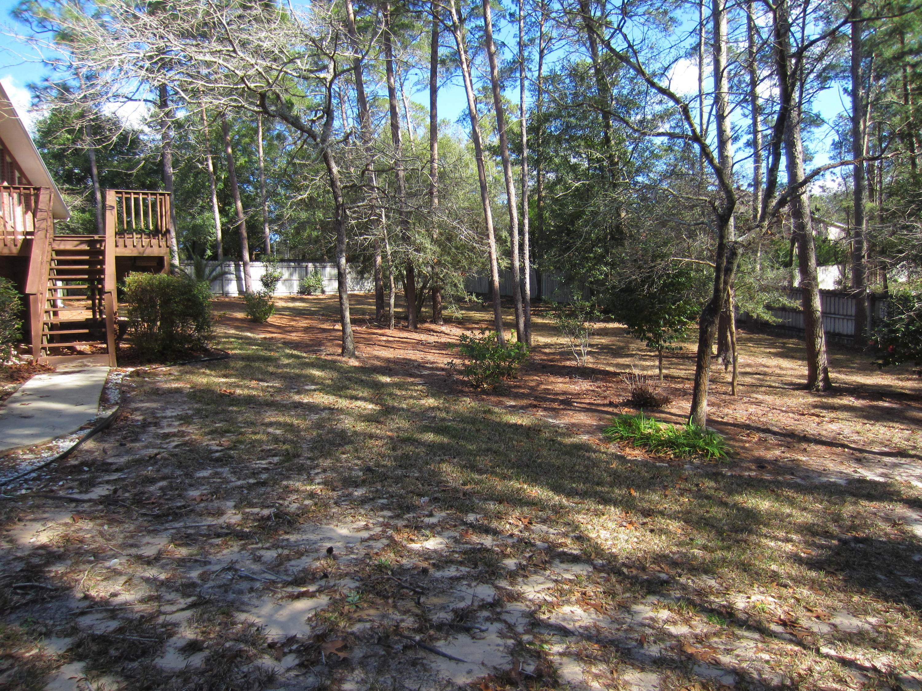 ROCKY BAYOU COUNTRY CLUB ESTATES 11 - Residential