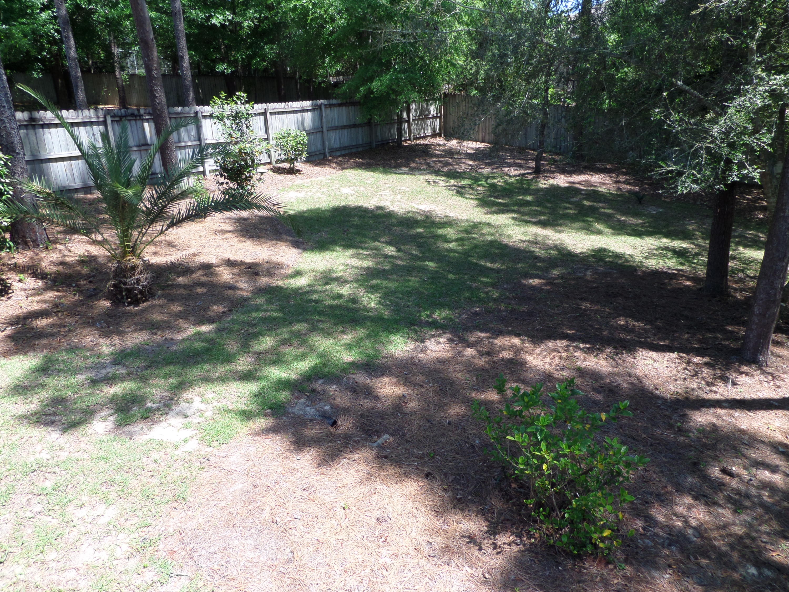 ROCKY BAYOU COUNTRY CLUB ESTATES 11 - Residential