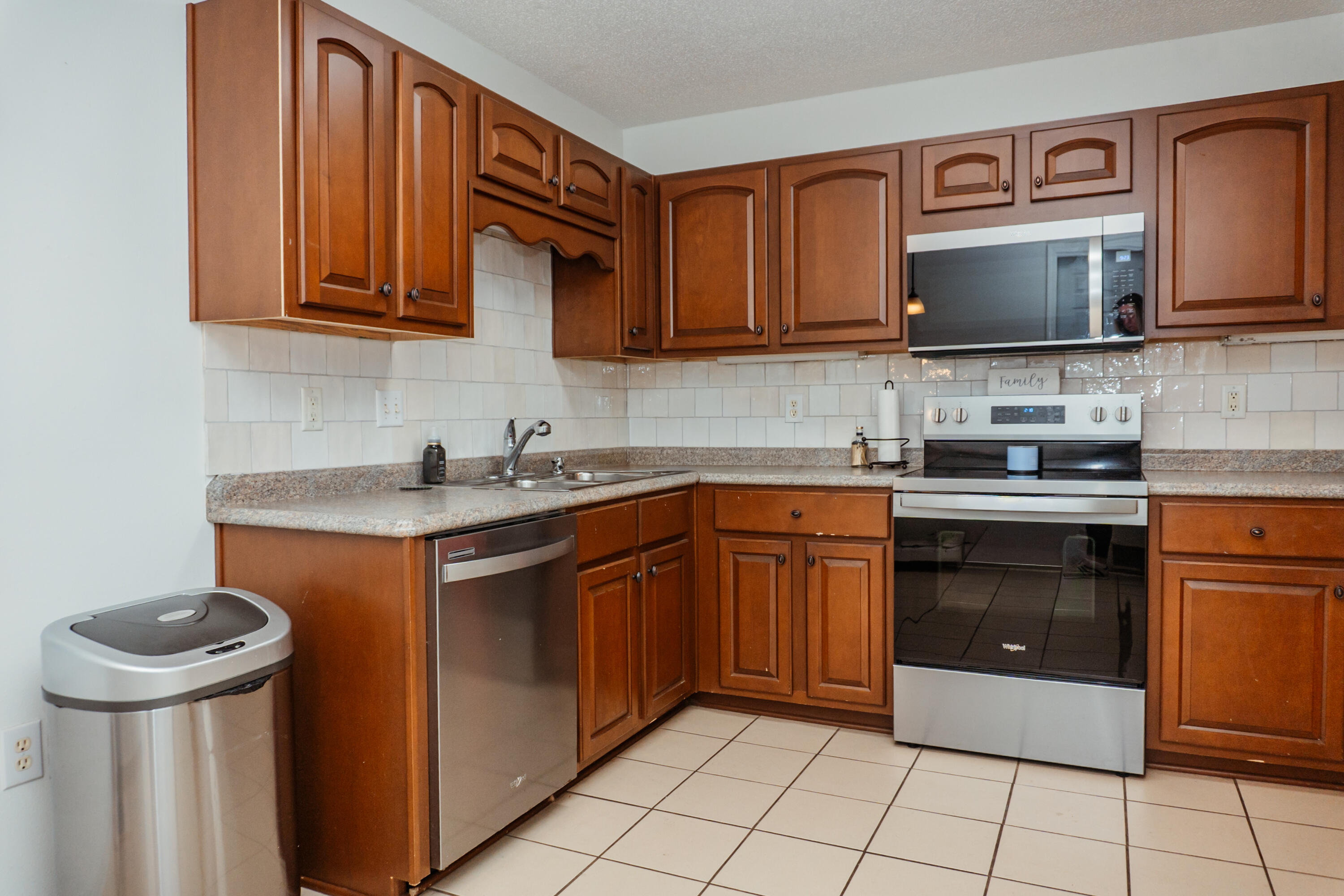 PINNACLE POINT - Residential