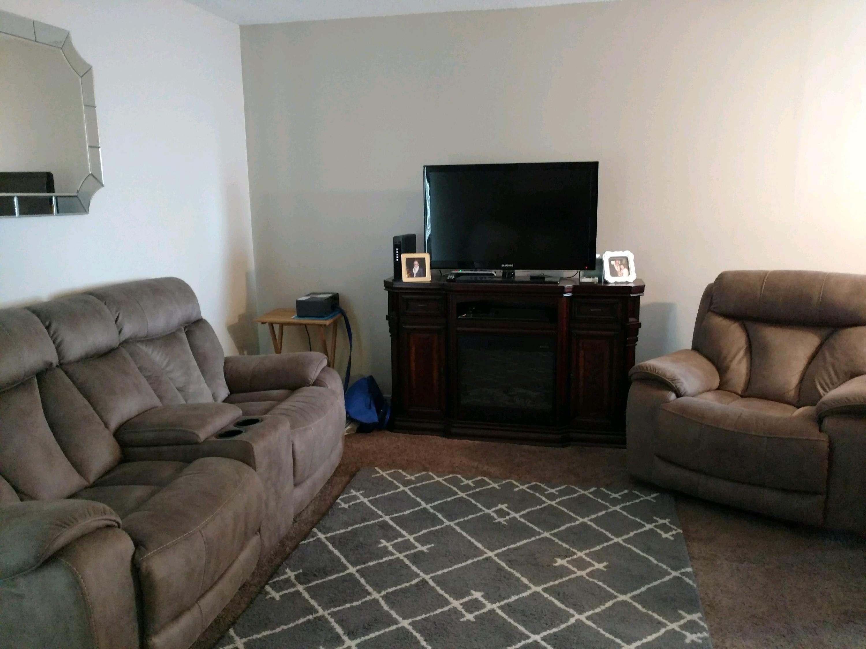 FINISTERRA CONDO - Residential