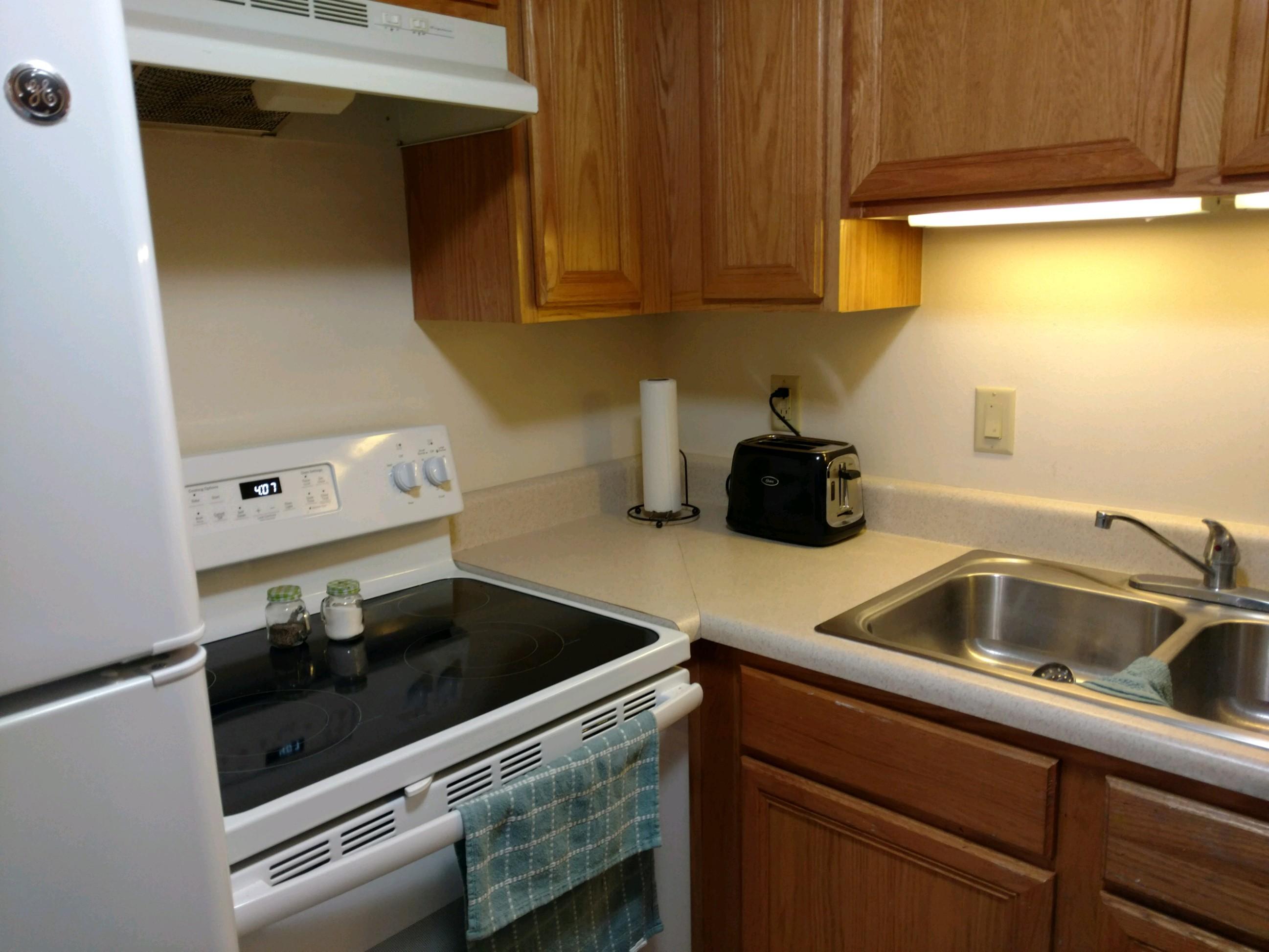 FINISTERRA CONDO - Residential