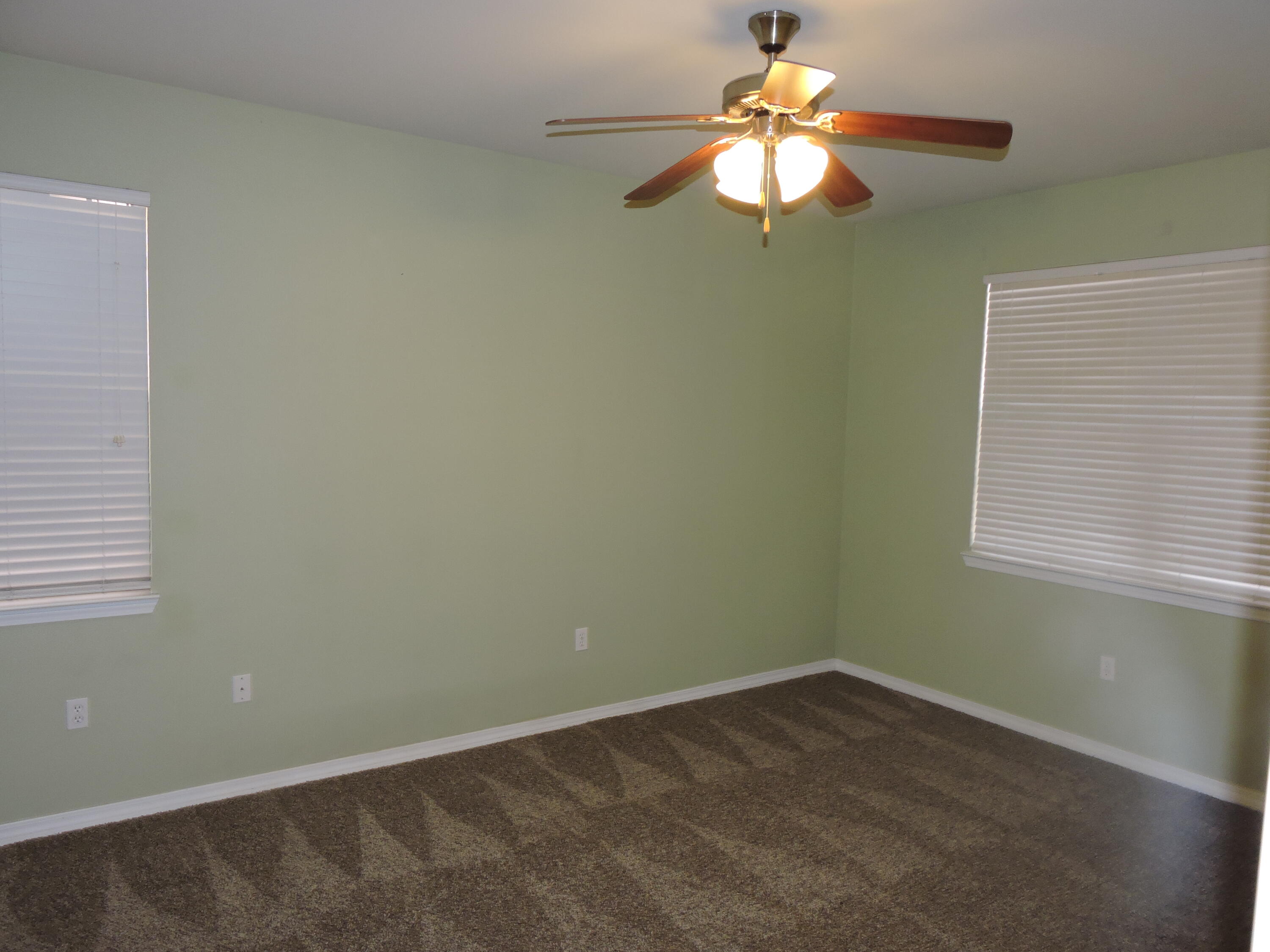 SANDY RIDGE ESTATES - Residential Lease