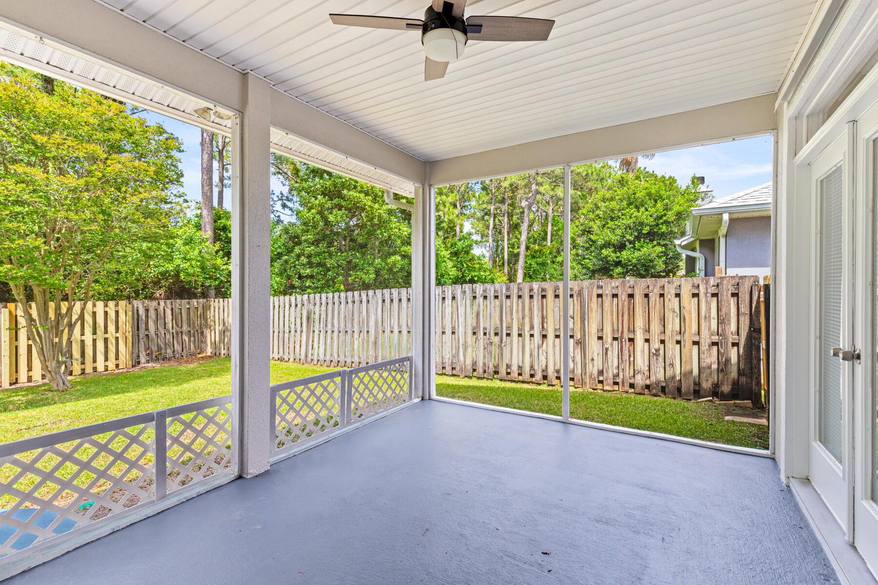 BAYSIDE - Residential