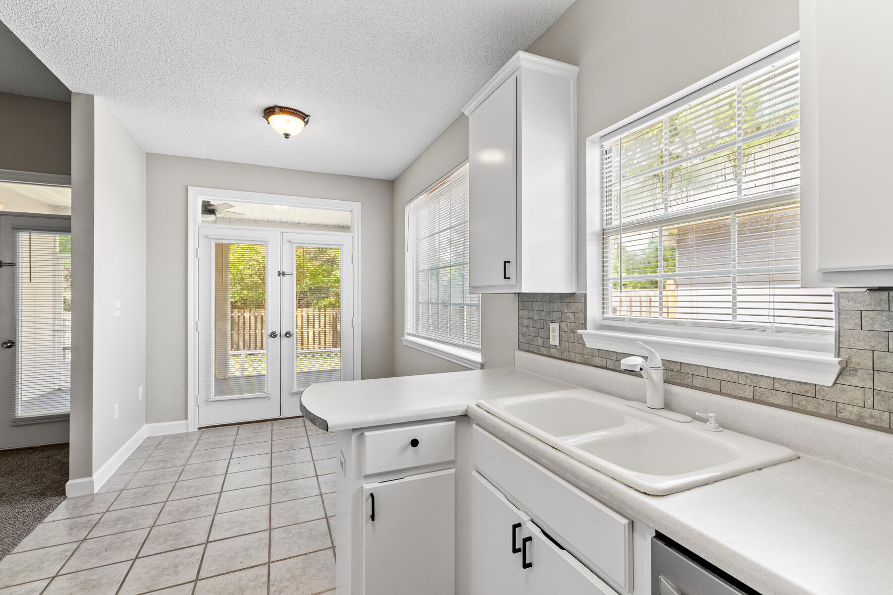 BAYSIDE - Residential