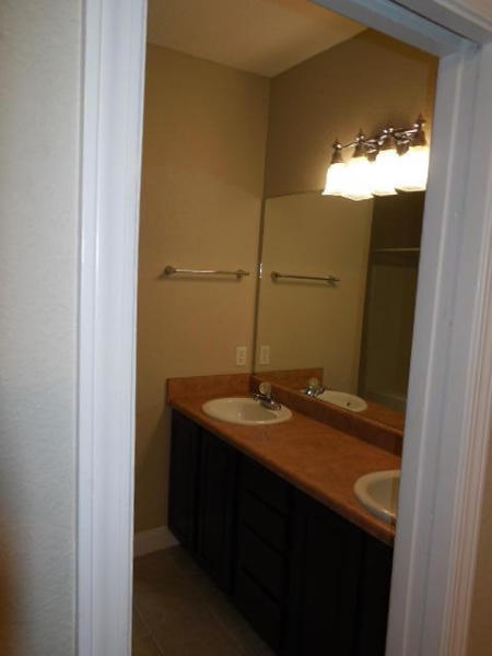 CRESCENT HEIGHTS - Residential Lease