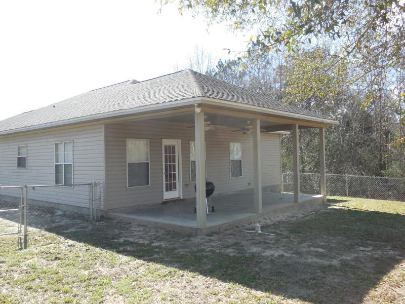 CRESCENT HEIGHTS - Residential Lease