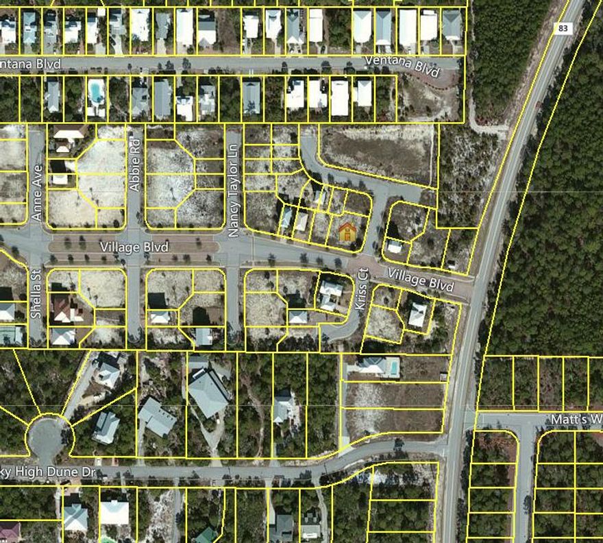 Huge corner lot in the desirable neighborhood of Village at Blue Mountain. The sellers are motivated and looking for an offer.