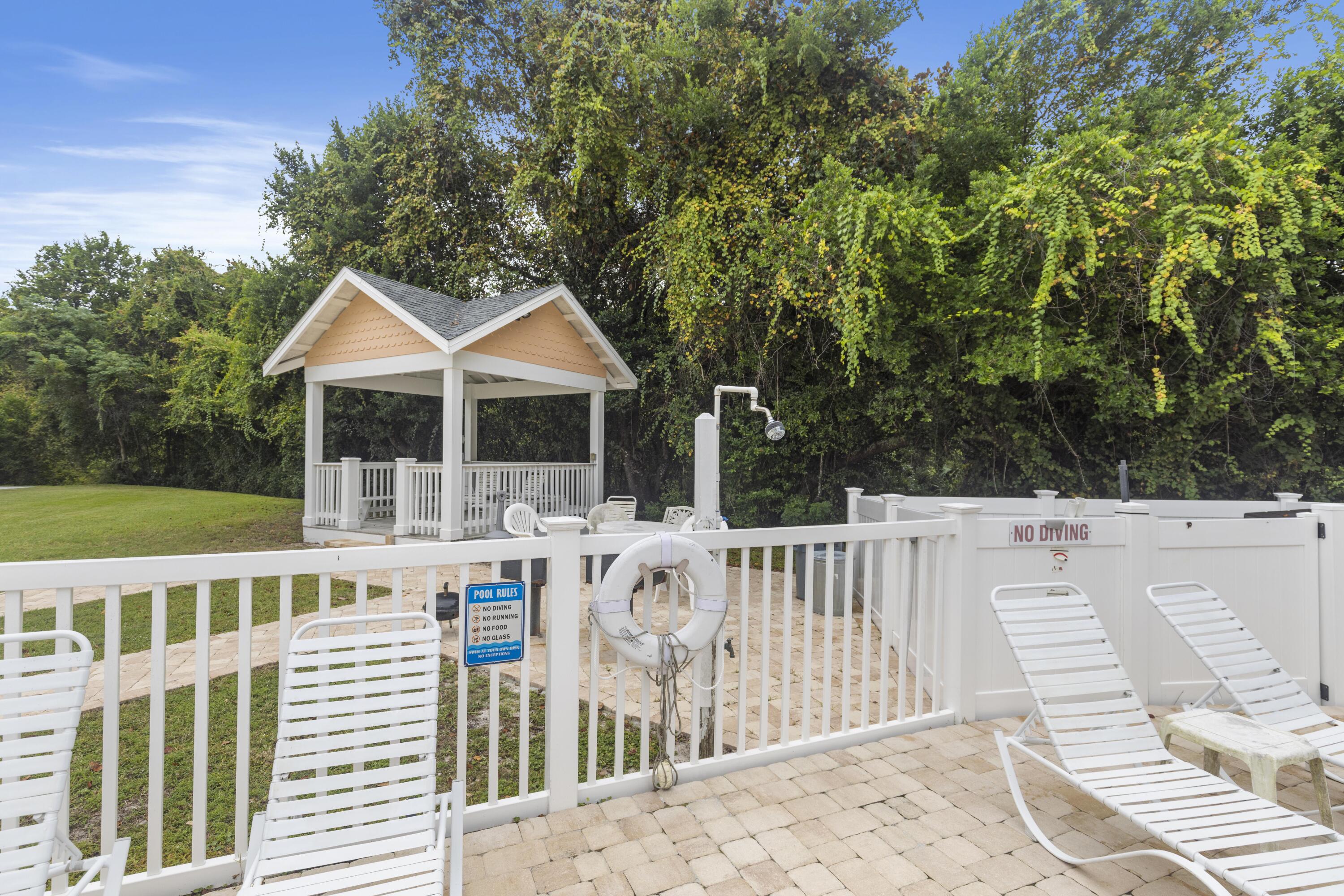 PEACHTREE PLACE II CONDO - Residential