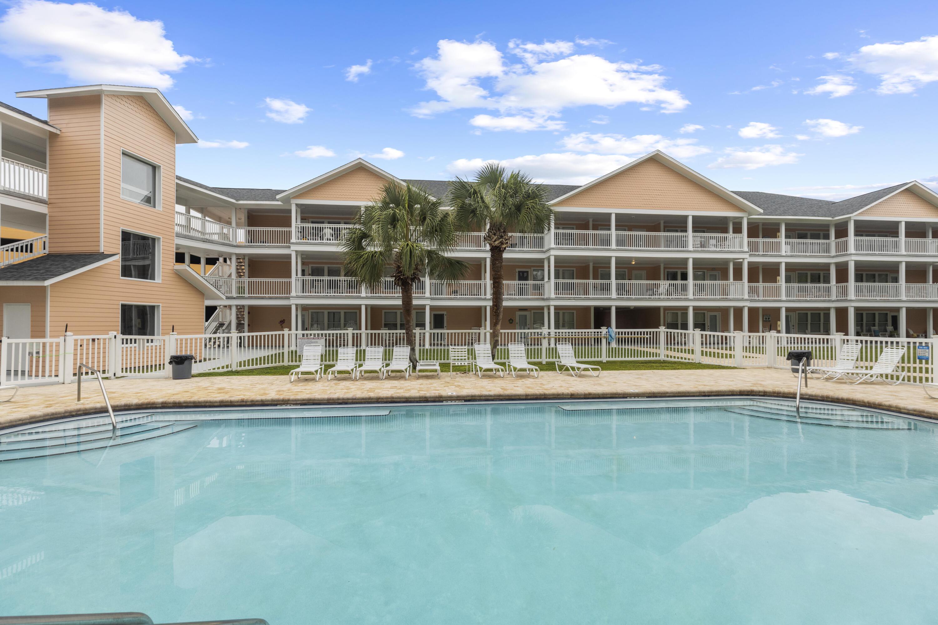 PEACHTREE PLACE II CONDO - Residential