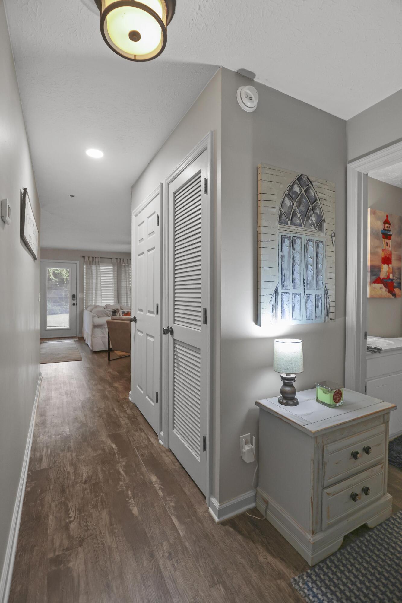 PEACHTREE PLACE II CONDO - Residential