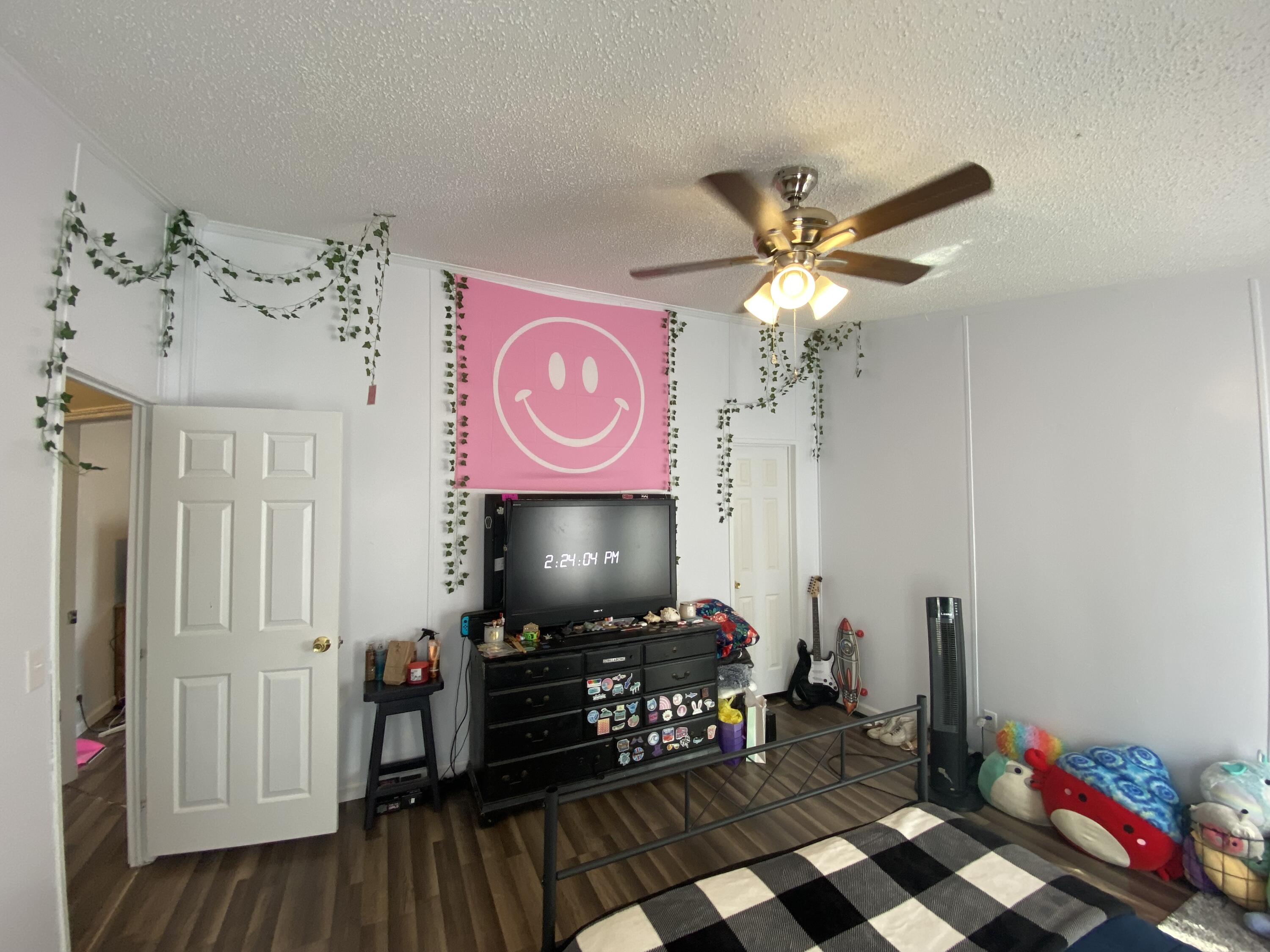 LEGEND WOODS ESTATES UNREC - Residential